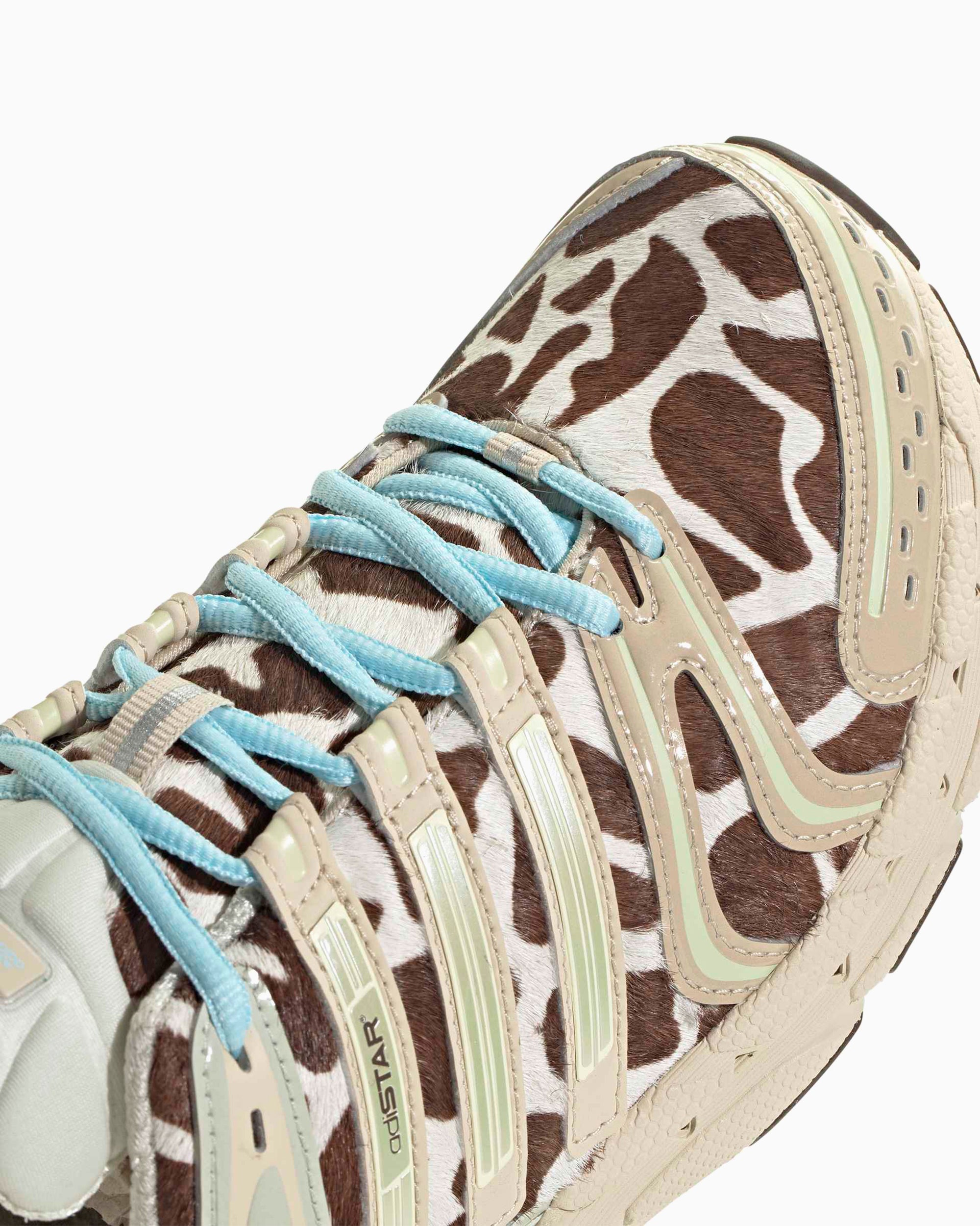 Sneakers adidas Originals Women's Adistar Control 5 "Giraffe" - KI4206