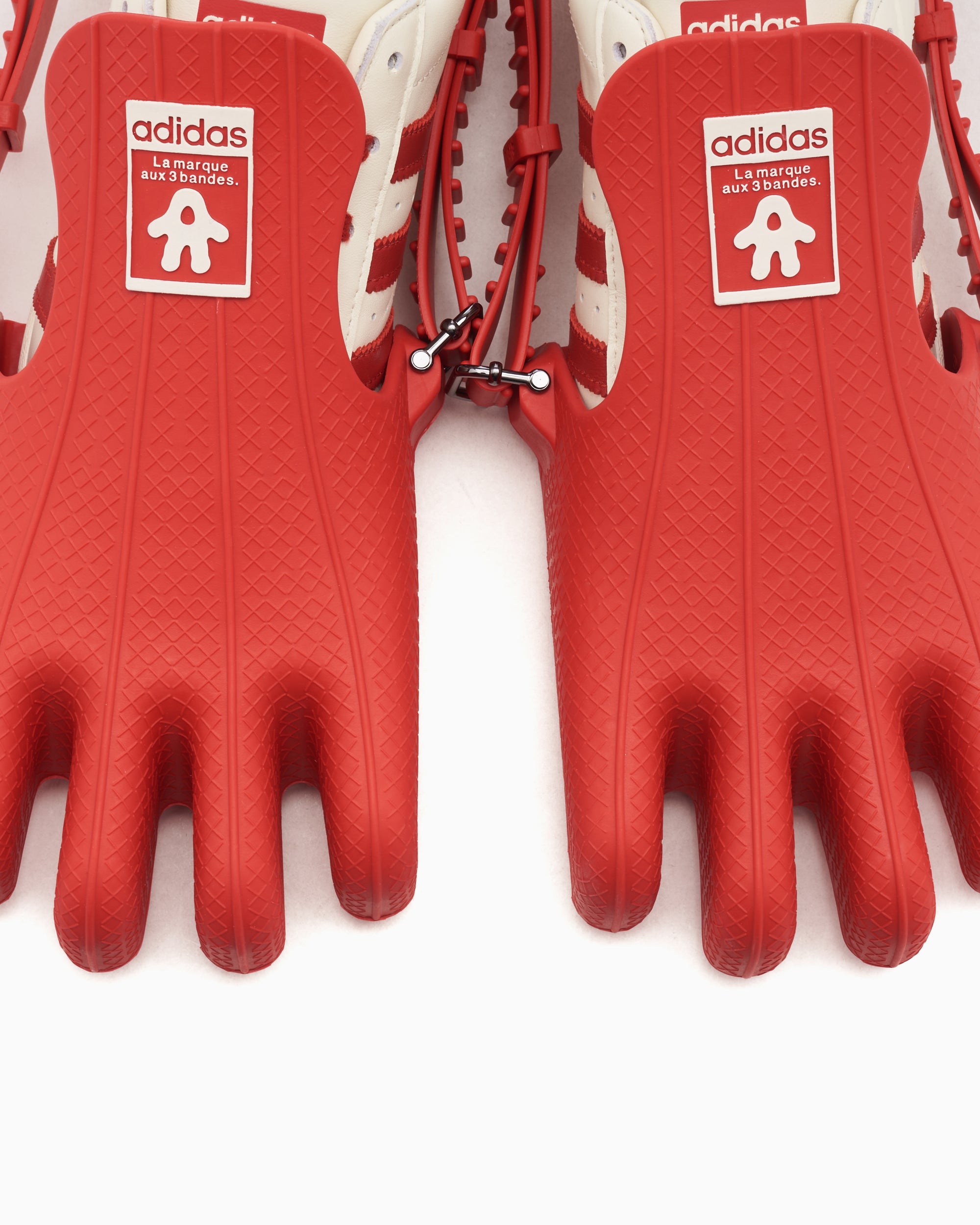 Sneakers adidas Originals x AVAVAV Women's Superfinger Superstar - JP7142