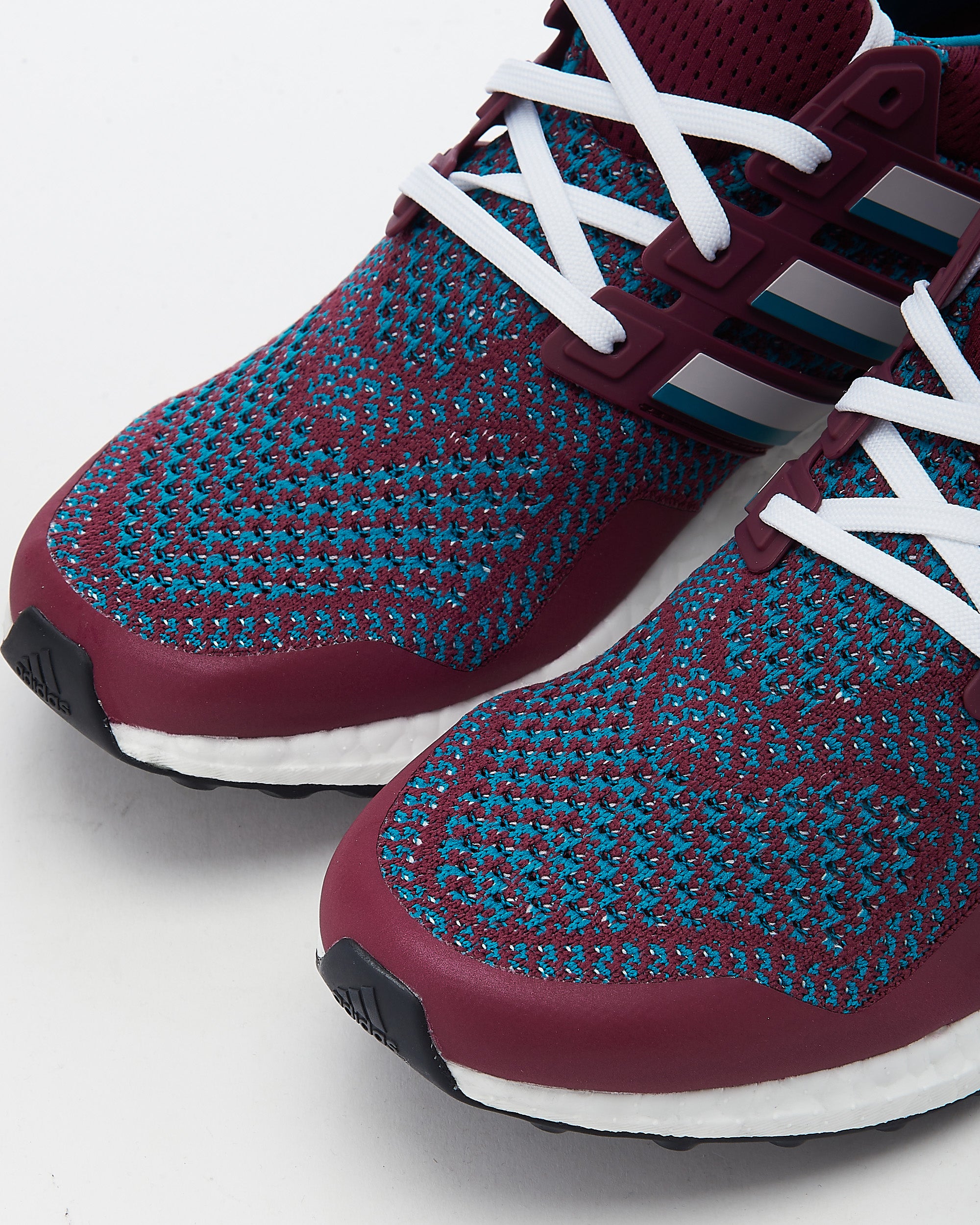 Sneakers adidas x The Mighty Ducks Jesse Hall Ultraboost 1.0 - GX2117
