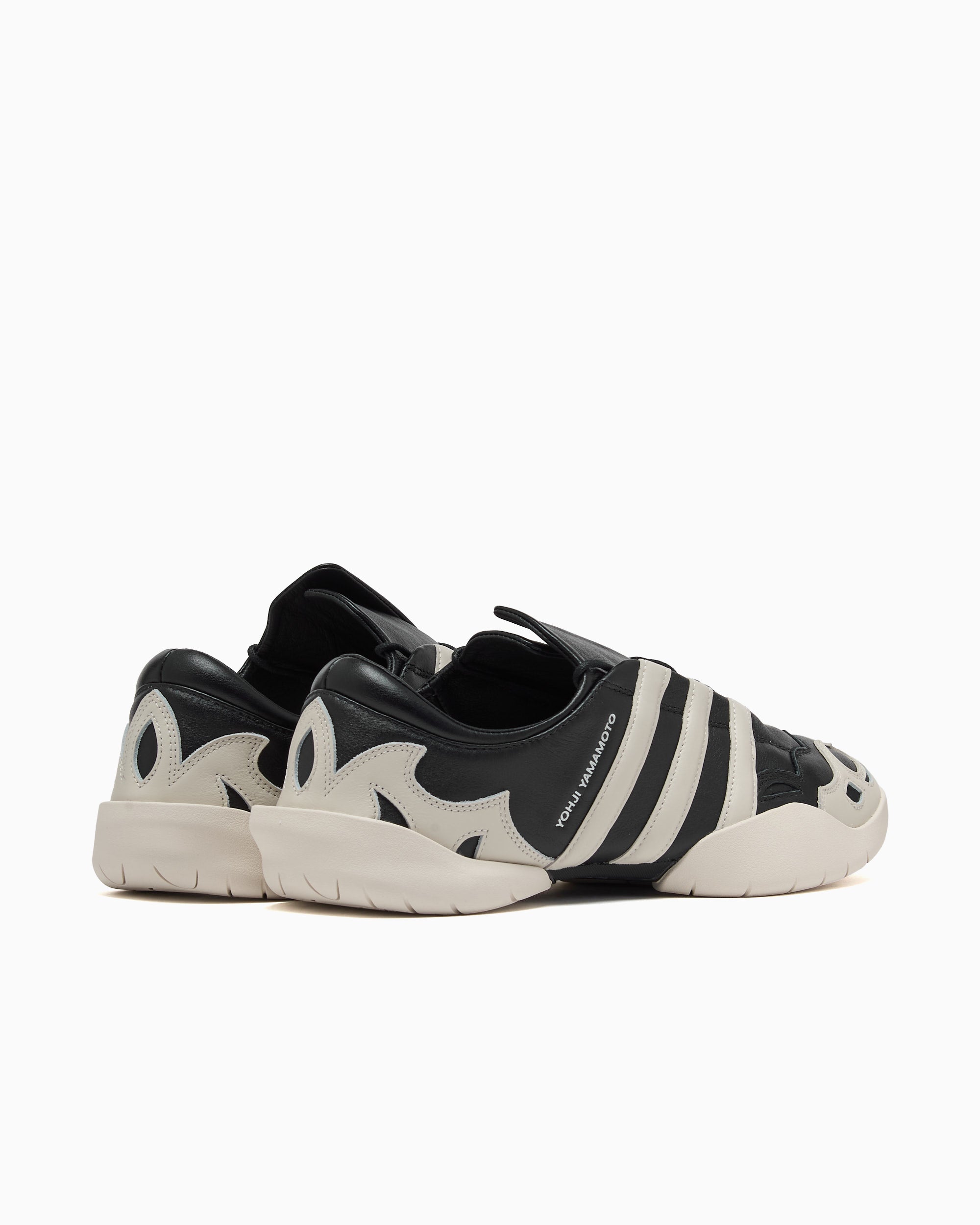 Sneakers adidas Y-3 Regu 2002 - JR3600