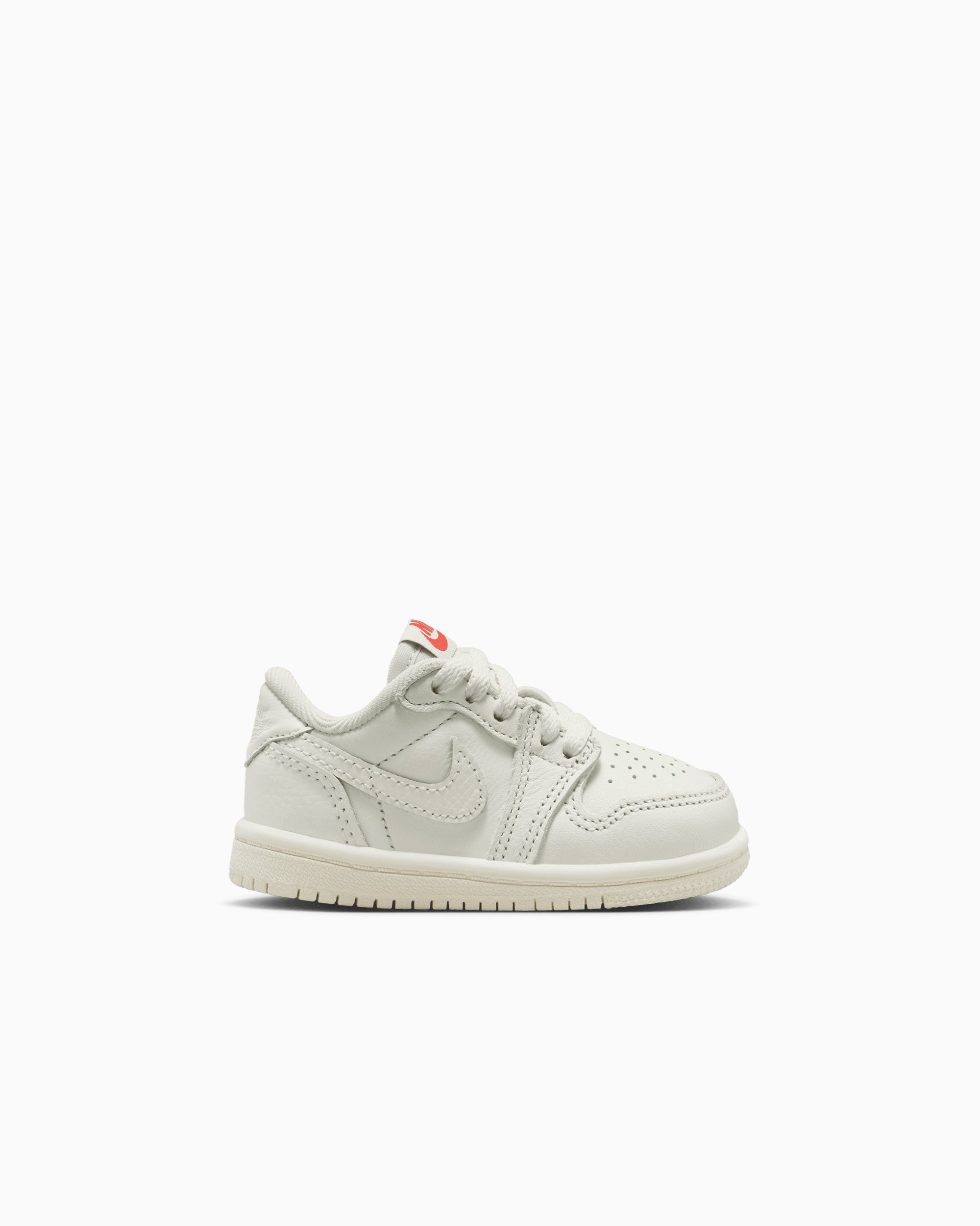 Sneakers Air Jordan 1 Retro Low OG "Sail and University Red" (TD) - HQ6997-100