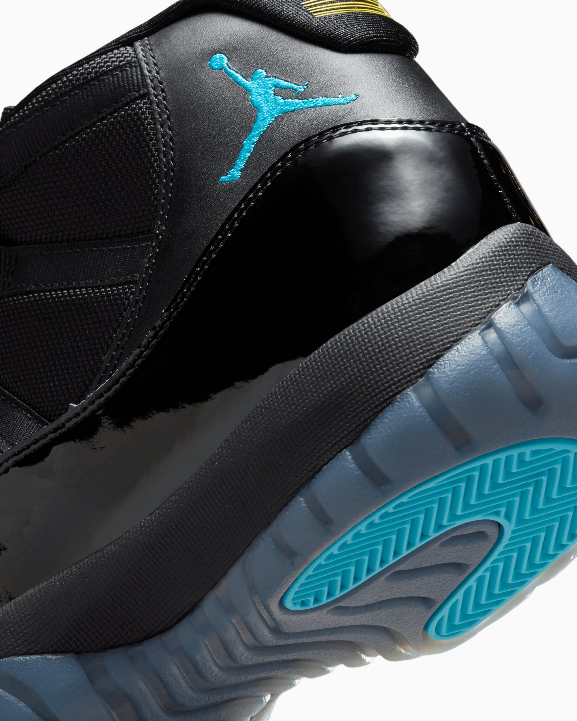 Sneakers Air Jordan 11 Retro "Gamma" - CT8012-047