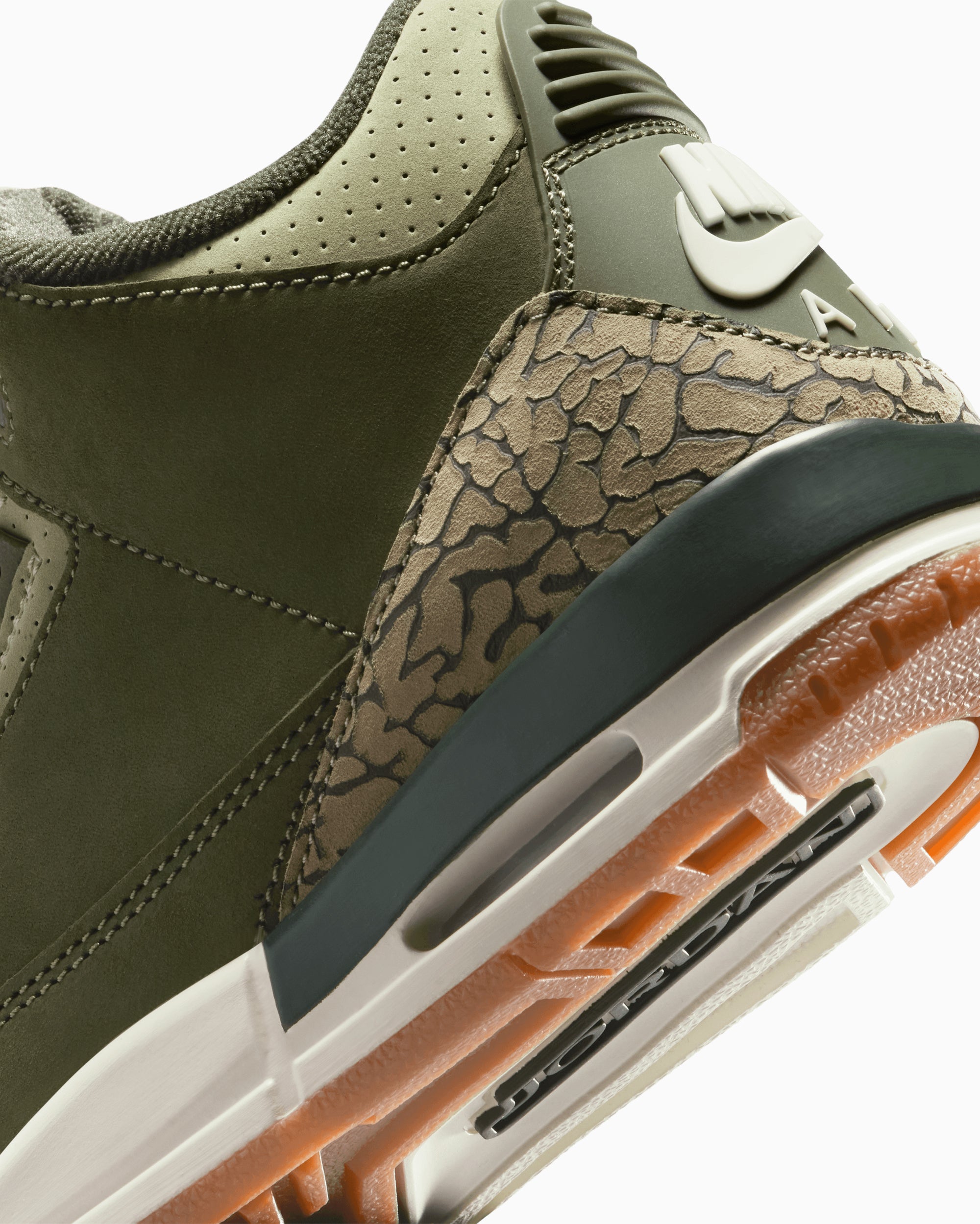 Sneakers Air Jordan 3 Retro "Family Affair" (GS) - DM0967-202