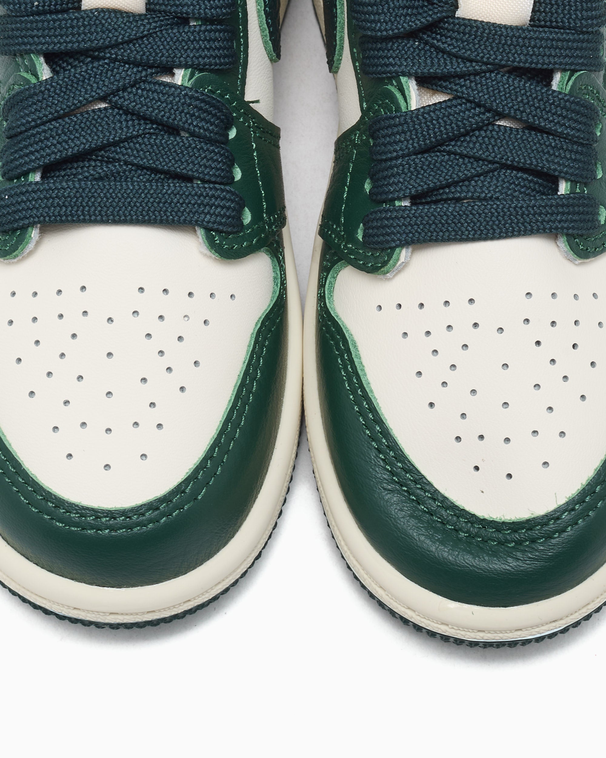 Sneakers Air Jordan Women's 1 Retro High OG "Pro Green" (PS) - FD2597-101