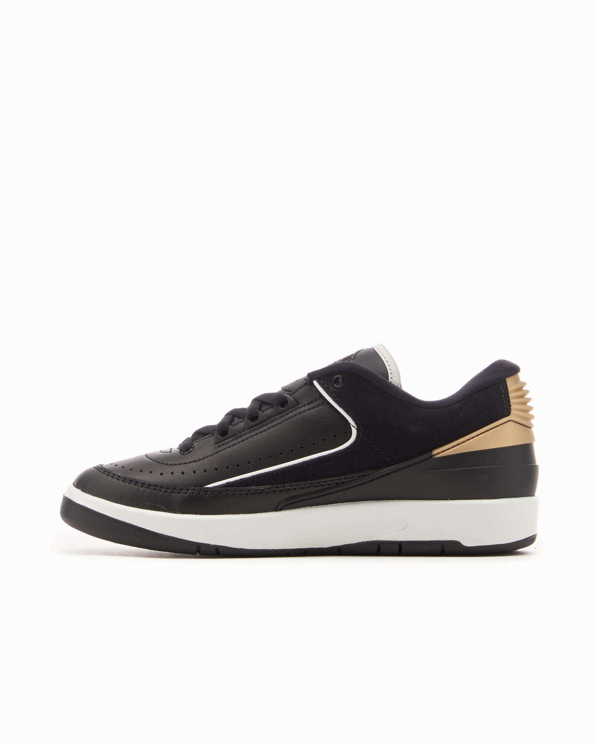 Sneakers Air Jordan Women's 2 Retro Low "Black Metallic Gold" - DX4401-001