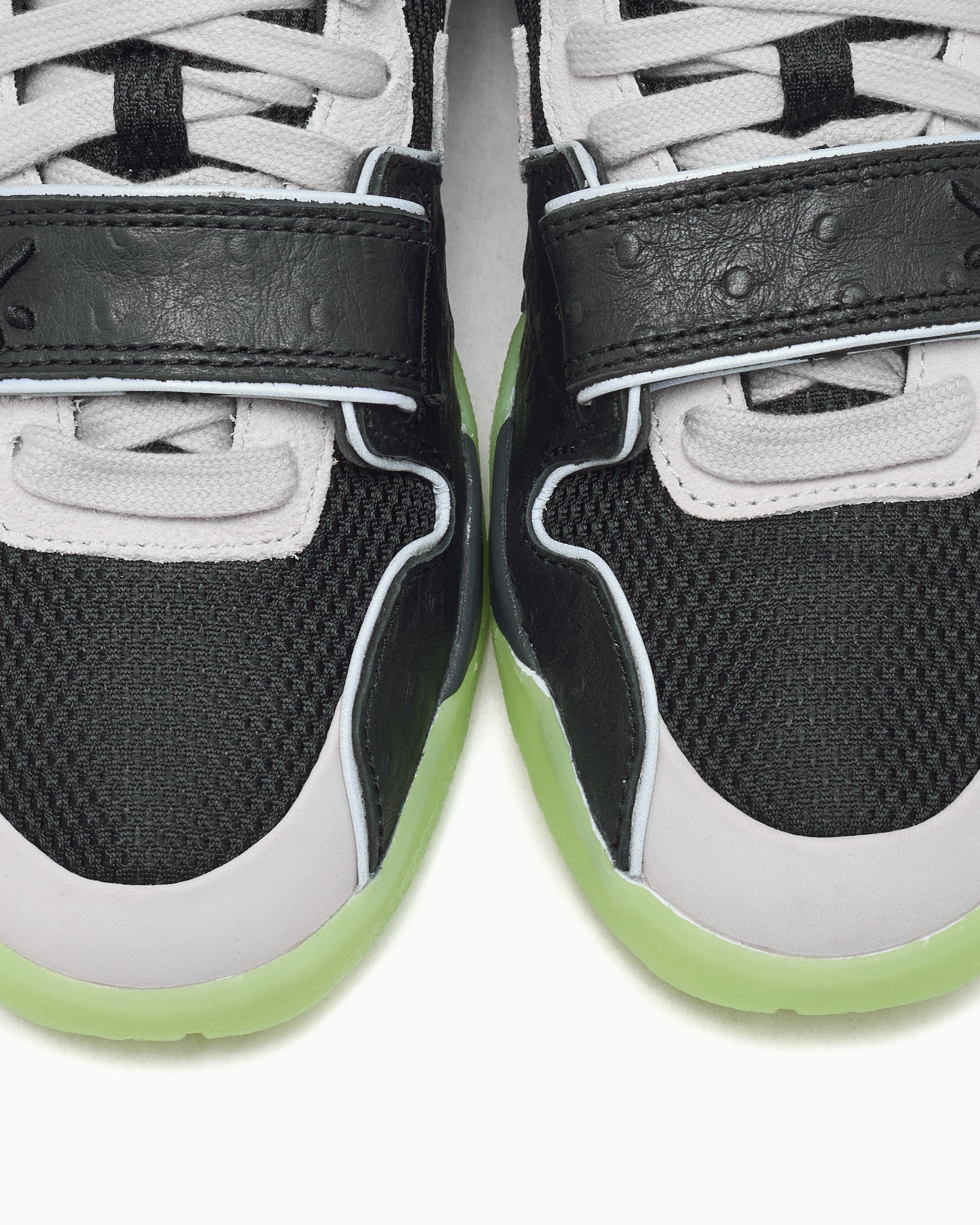 Sneakers Air Jordan x Travis Scott x Chase B Jumpman Jack "CJ1 T-Rexx" - IH7971-001