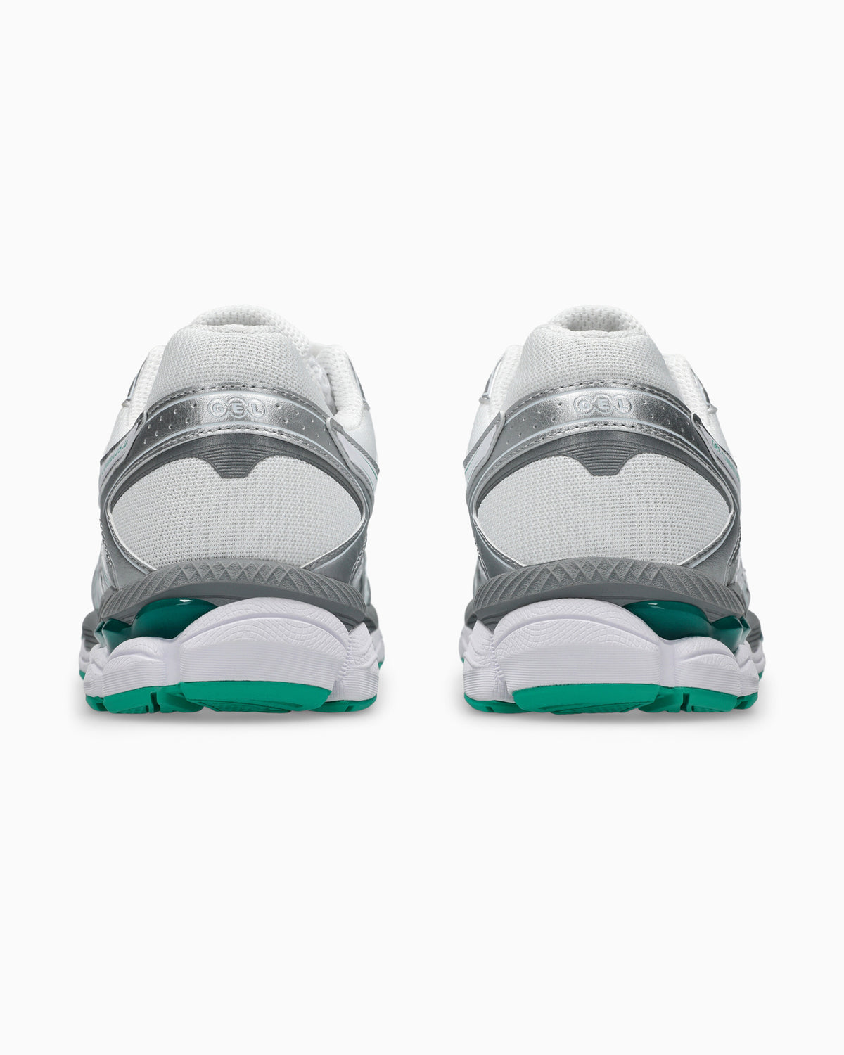 Sneakers ASICS Gel-Cumulus 16 "Edamame" - 1203A733-106
