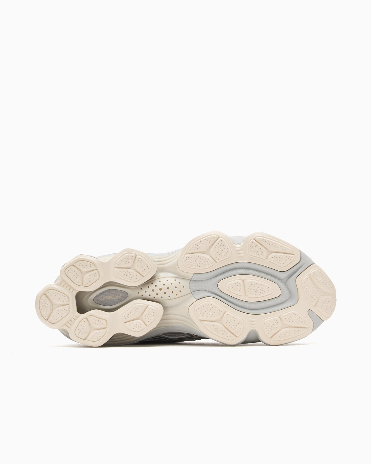 Sneakers ASICS Gel-Kinetic Fluent "Lake Grey" - 1203A591-029