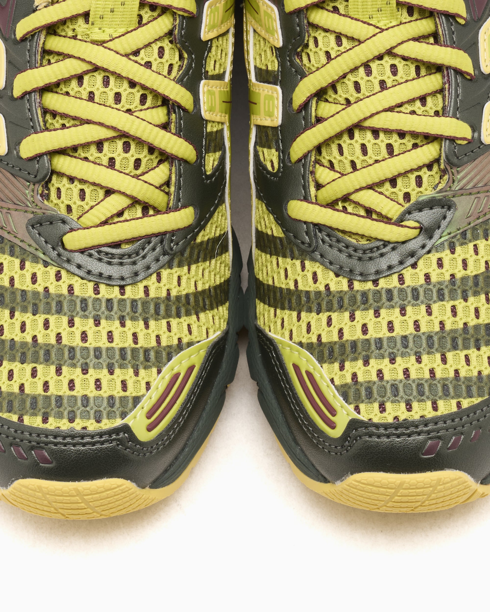 Sneakers ASICS UB9-S Gel-DS Trainer 14 - 1203A606-750