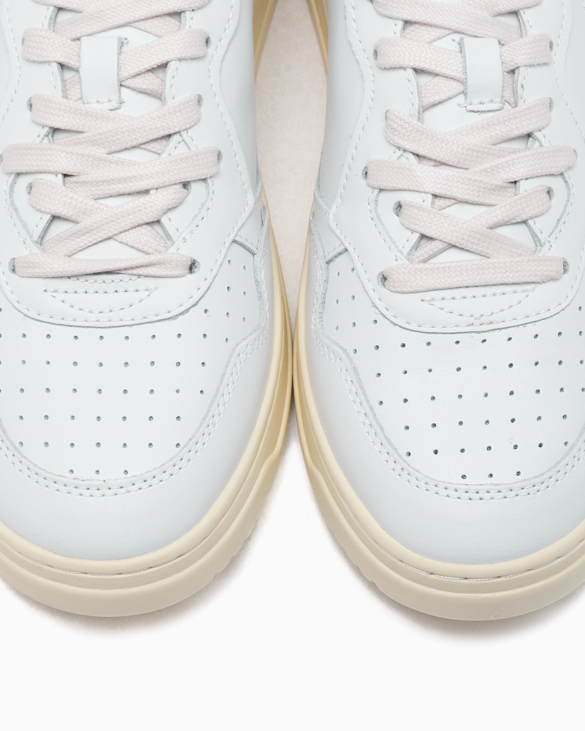 Sneakers Autry Medalist Low Leather - AULMLL08