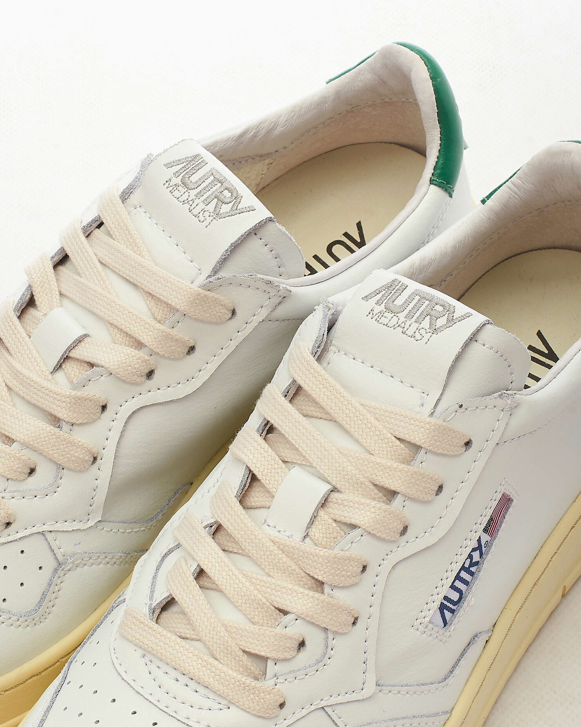 Sneakers Autry Medalist Low Leather - AULMLL20