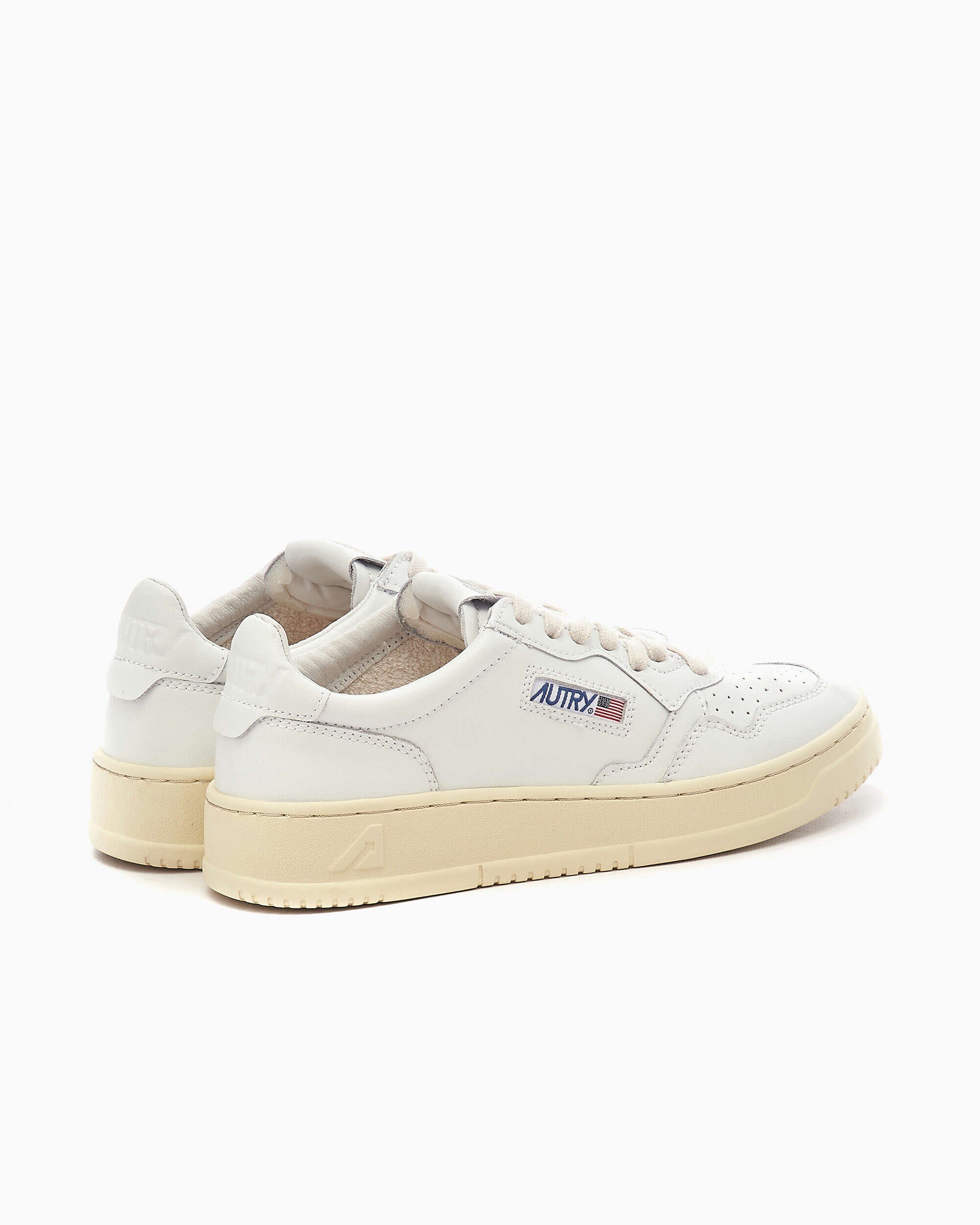 Sneakers Autry Women's Medalist Low Leather - AULWLL15