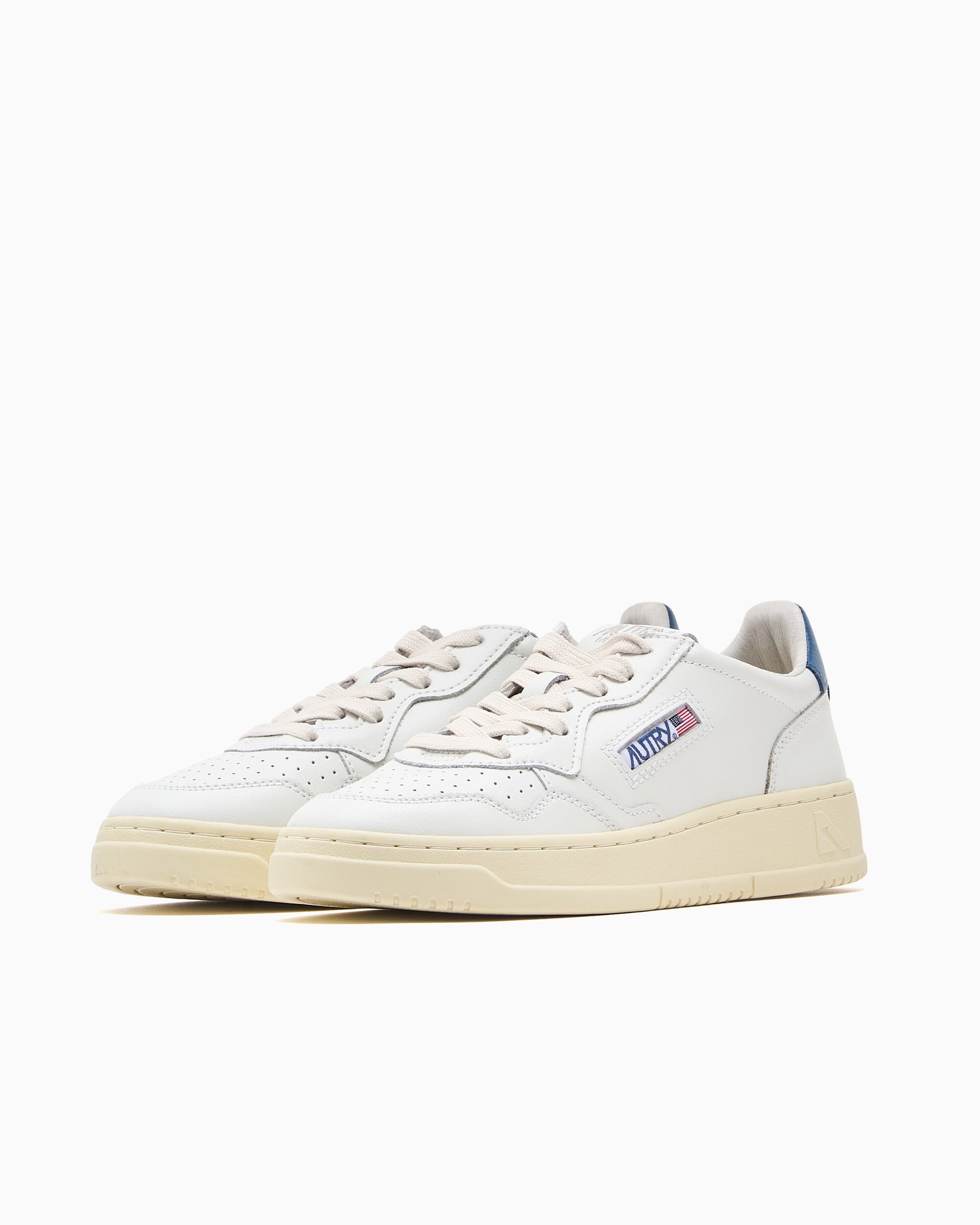 Sneakers Autry Women's Medalist Low Leather - AULWLL29