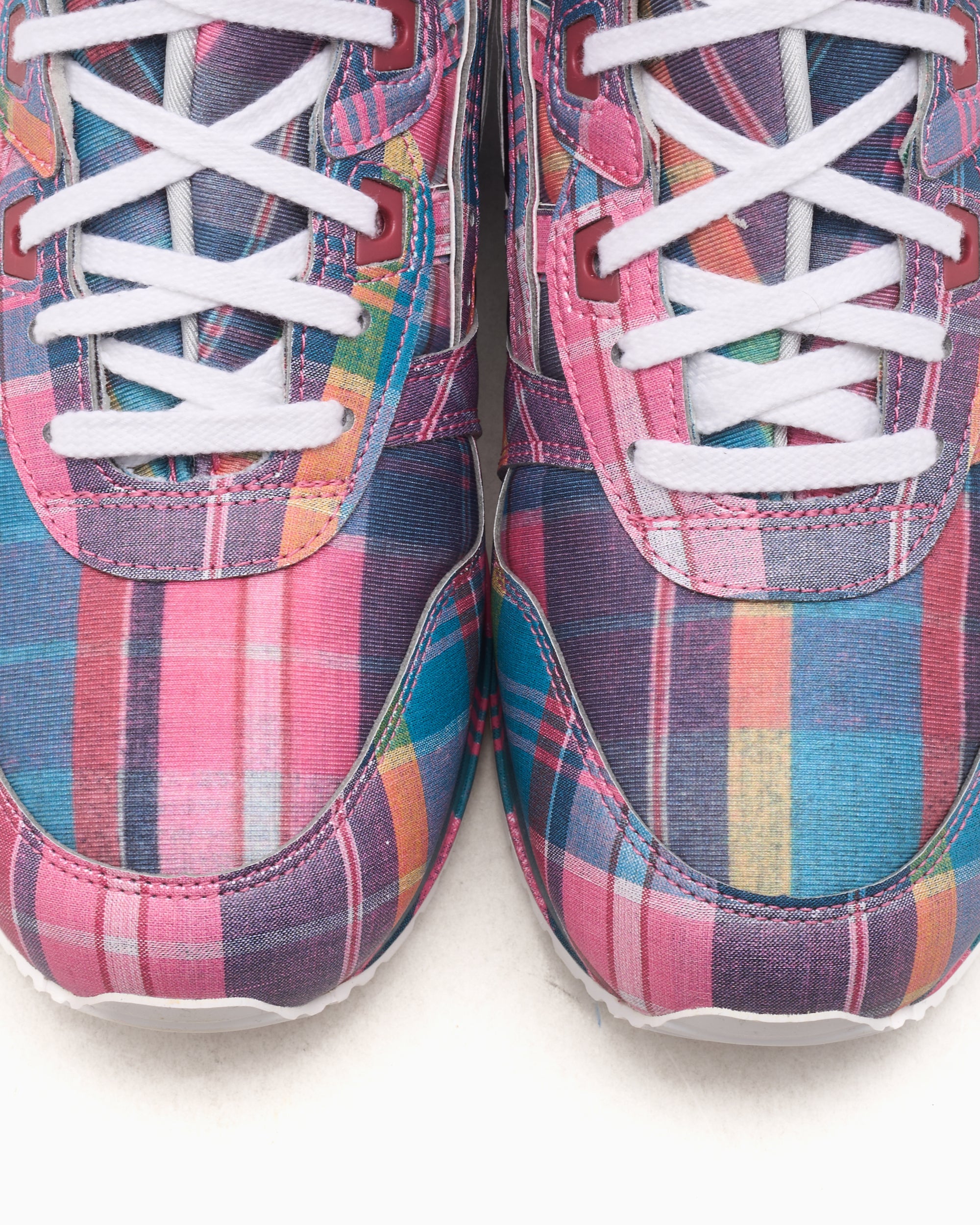 Sneakers Comme Des Garçons Shirt x ASICS Gel-Lyte III 07 - FO-K101-S25-2