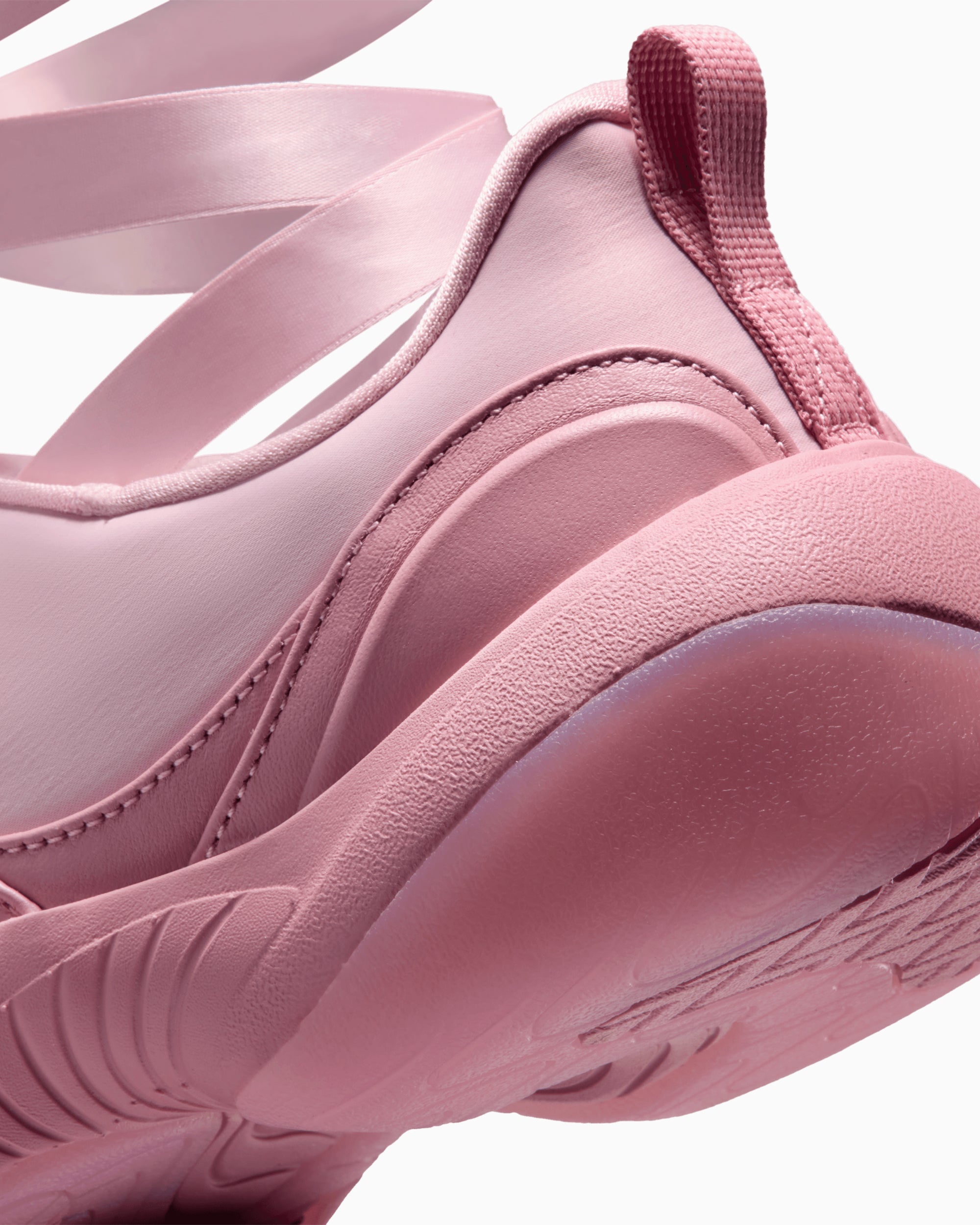 Sneakers Jordan Women's Pointe - IB8597-607