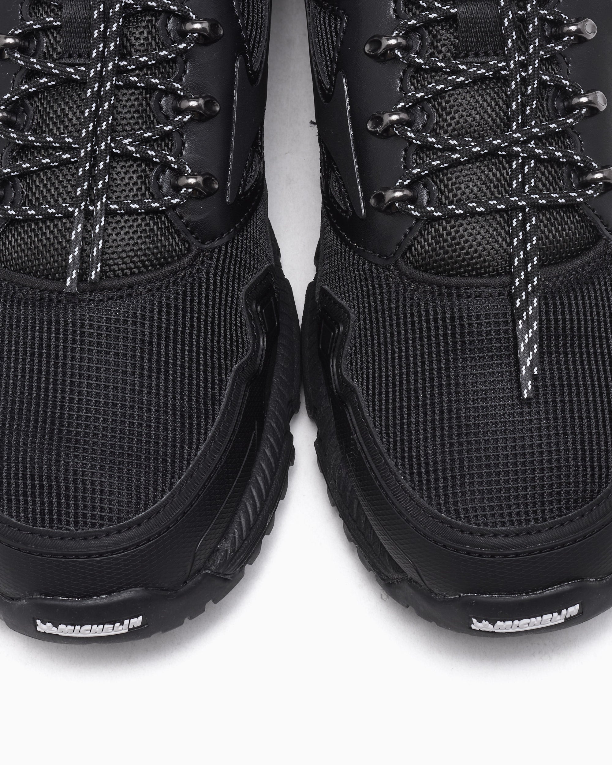 Sneakers Mizuno Wave Daichi LS "Winterized" - D1GA2618-01