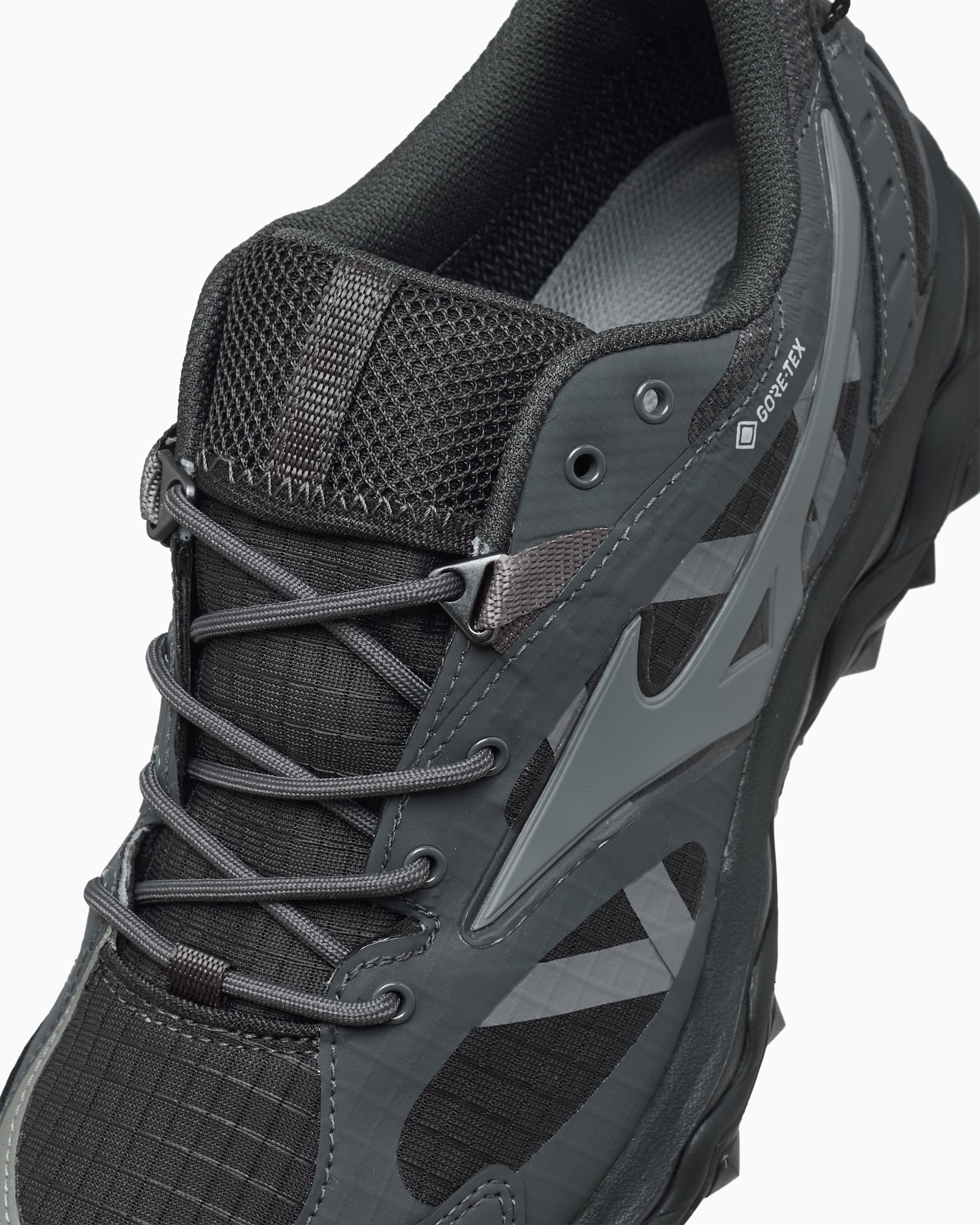 Sneakers Mizuno Wave Mujin TL Gore-Tex® - D1GA2373-09