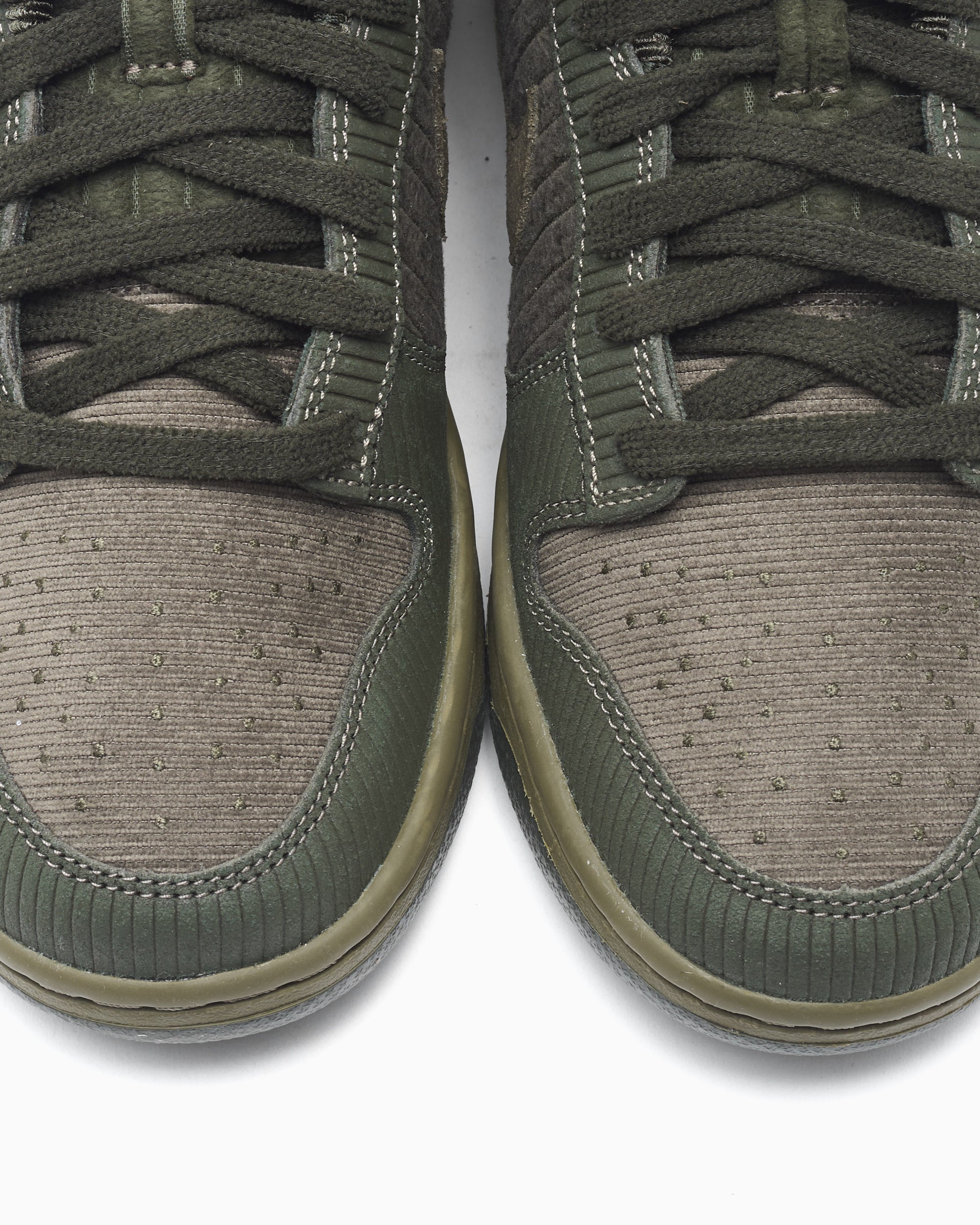 Sneakers Nike Dunk Low Retro Premium "Cargo Khaki" - IB7746-300