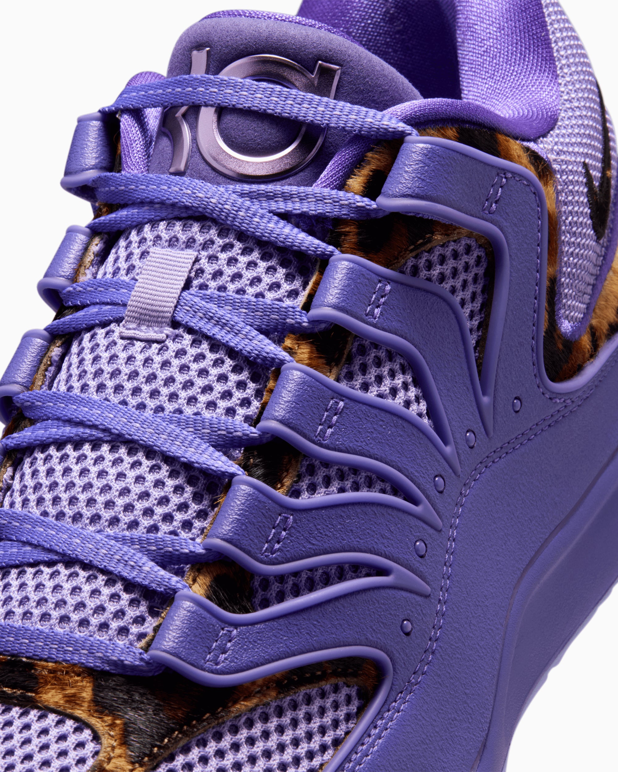 Sneakers Nike KD18 x Chet Holmgren "Thunder and Reign" - IO7519-500