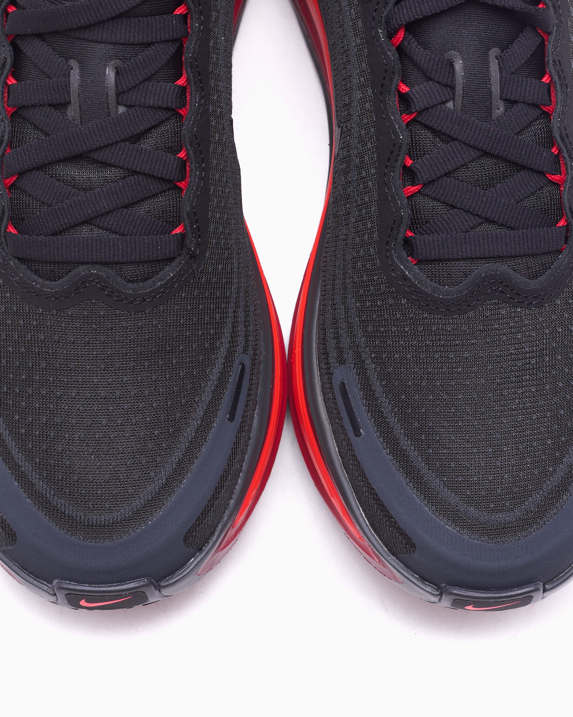 Sneakers Nike Vomero Plus "Antracite Bright Crimson" - HV8150-017