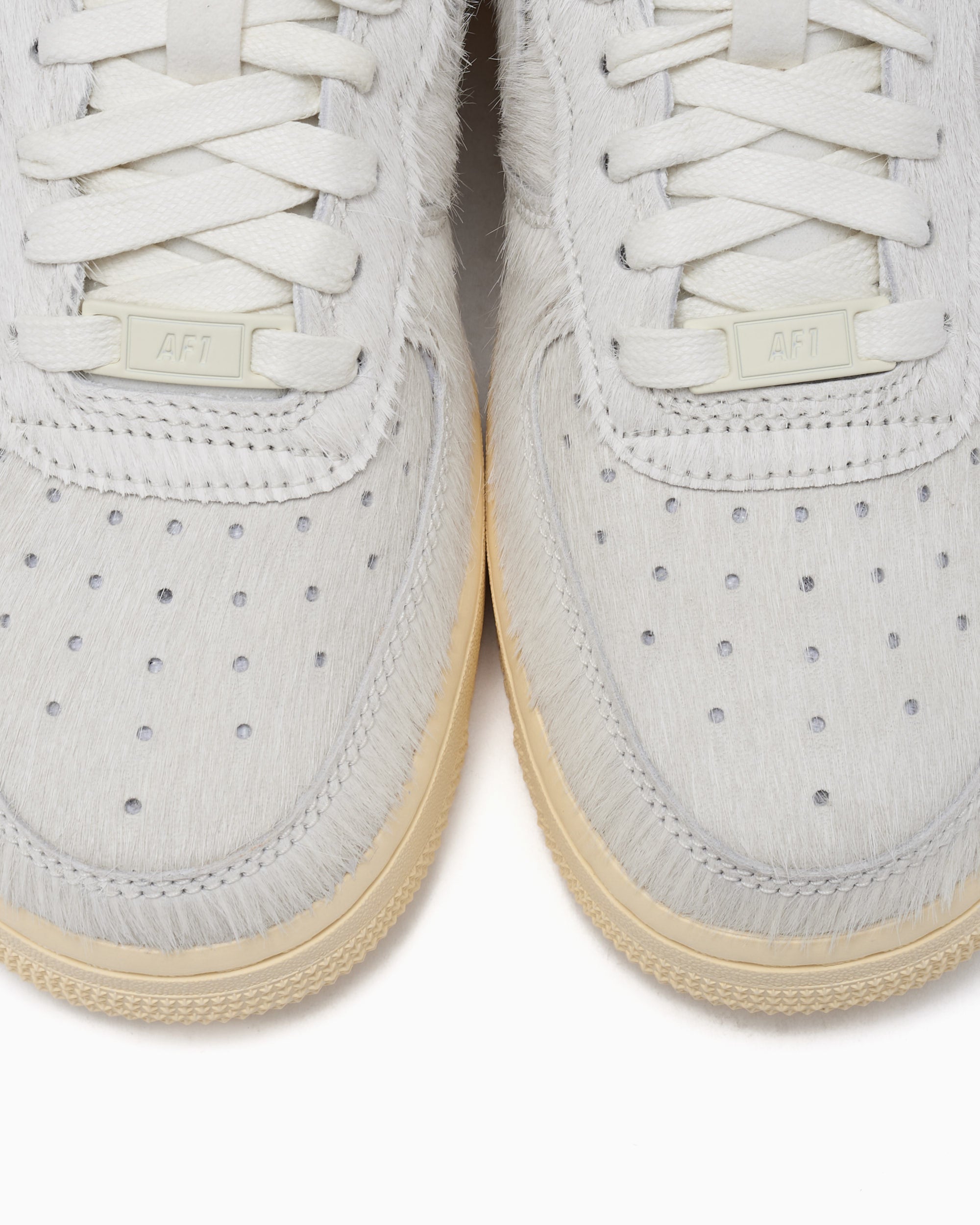 Sneakers Nike Women's Air Force 1 '07 "Sail Pony Hair" - II7398-100