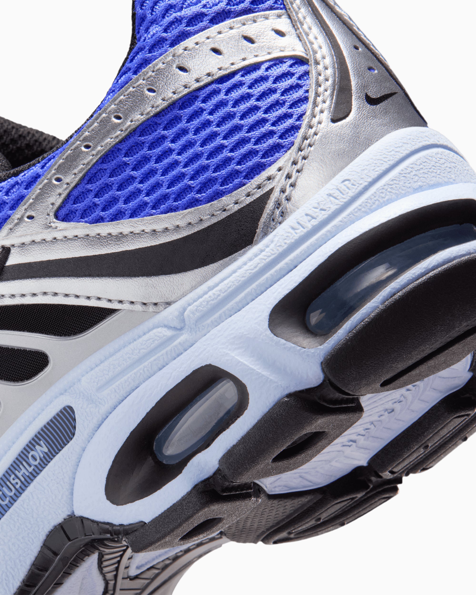 Sneakers Nike Women's Air Max Moto 2K - HQ2056-500