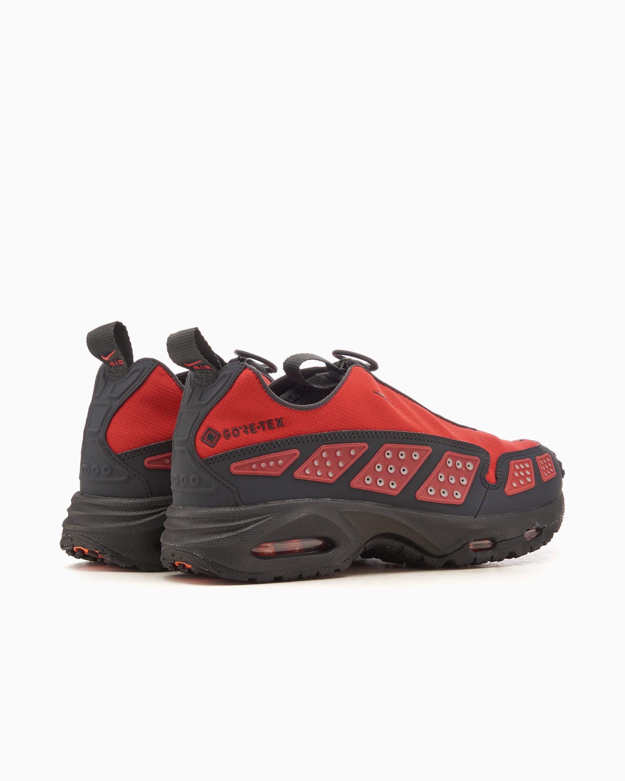 Sneakers Nike Women's Air Max SNDR Gore-Tex® "Fire Red" - FZ4238-800