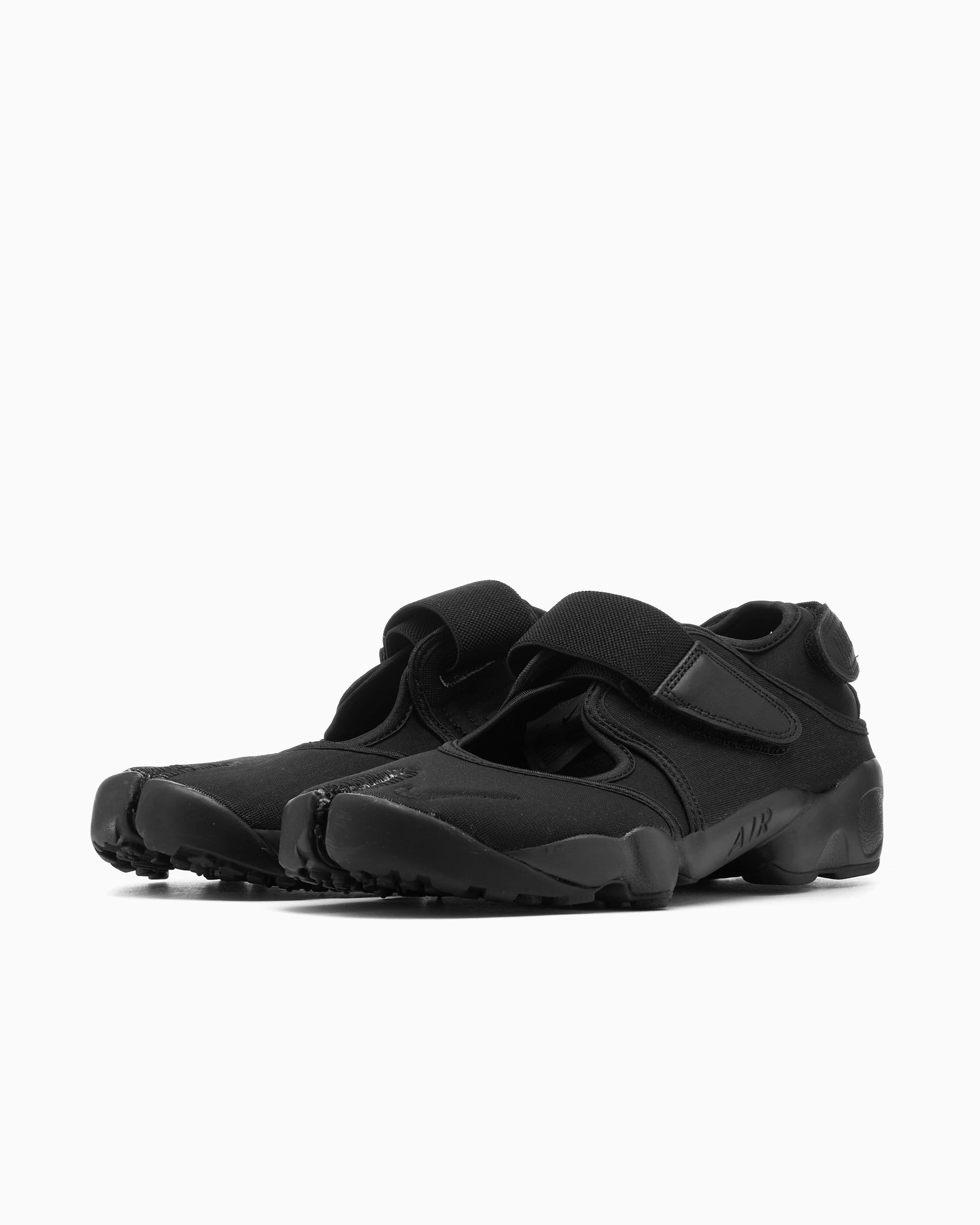 Sneakers Nike Women's Air Rift "Triple Black" - HF5389-001