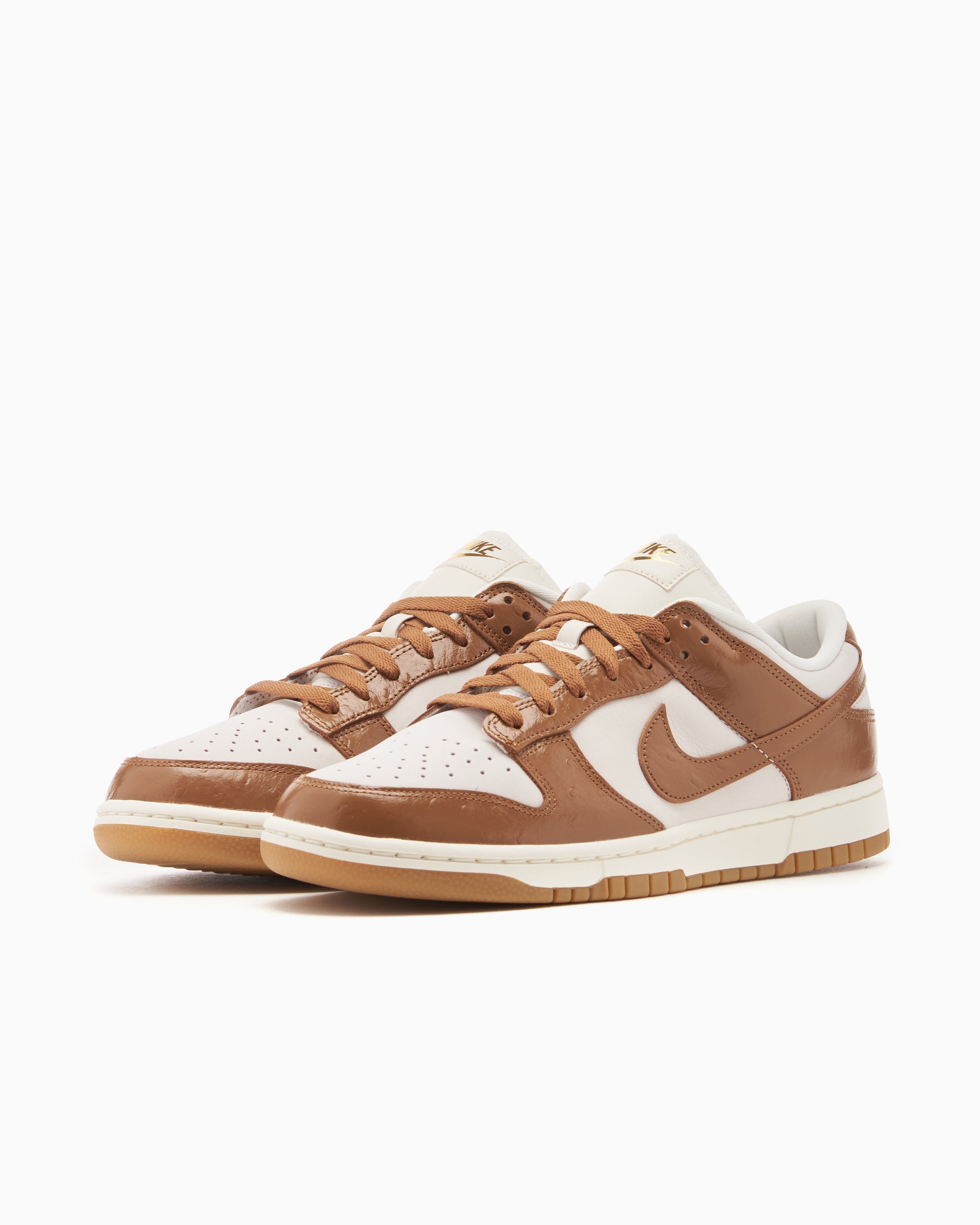 Sneakers Nike Women's Dunk Low LX "Ale Brown" - FJ2260-001