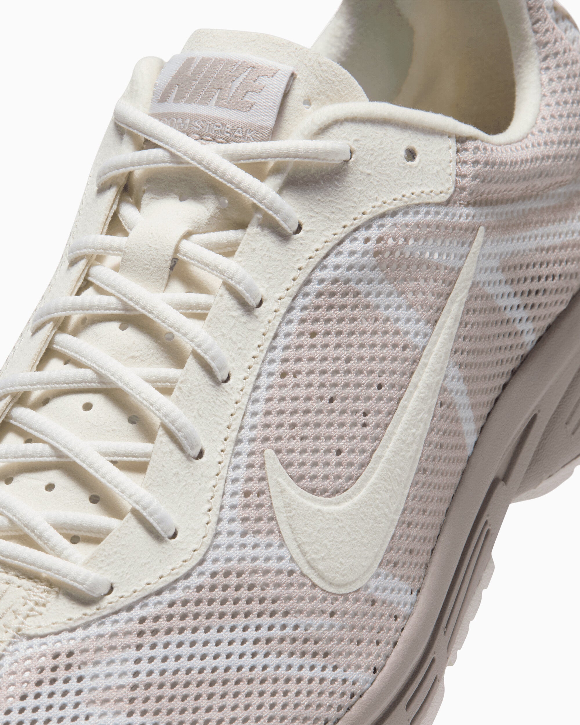 Sneakers Nike Women's Zoom Streak 3 - IQ8020-200