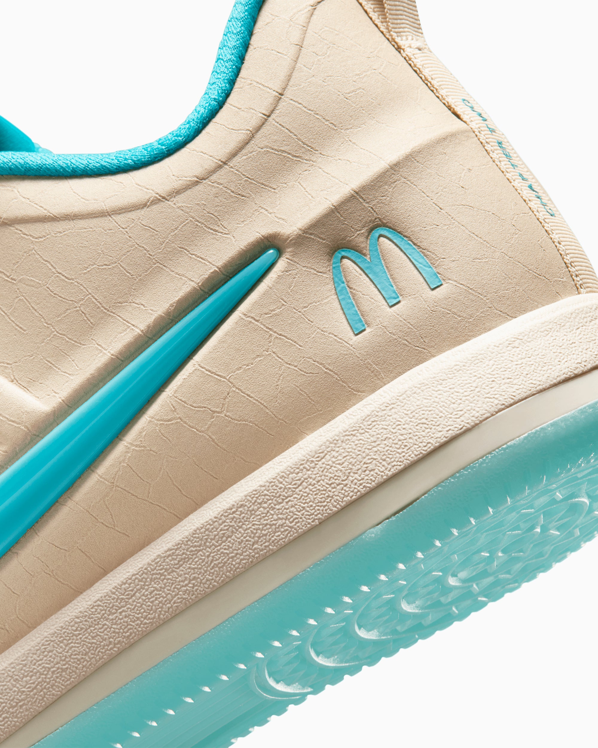 Sneakers Nike x McDonald's Book 2 "Sedona" - IR6443-100