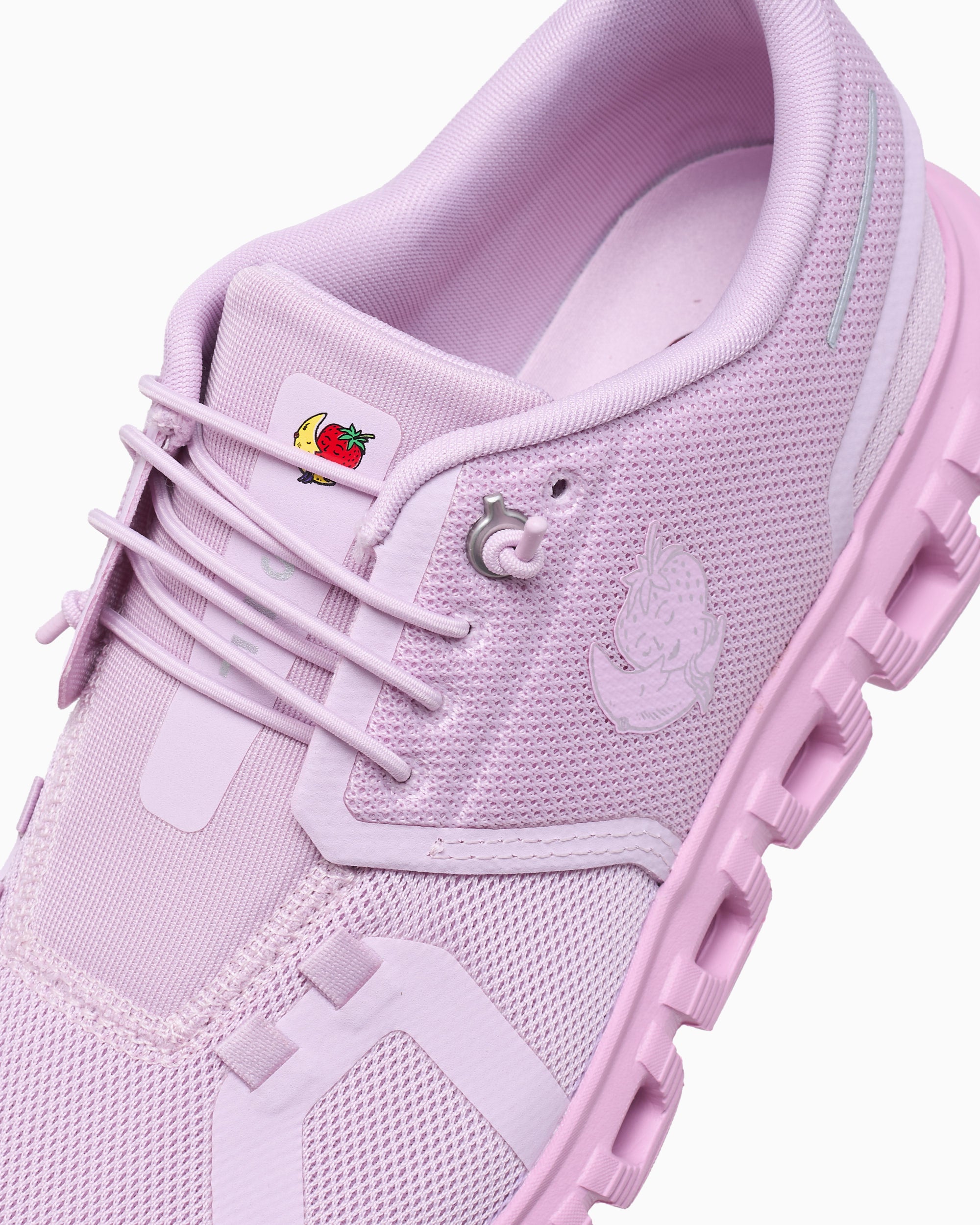 Sneakers On x Sky High Farm Goods Women's Cloud 6 - 3WF30815555