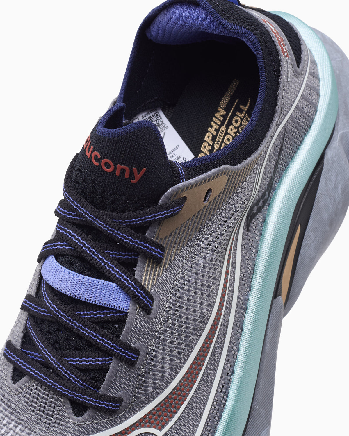 Sneakers Saucony Daikanyama Endorphin Elite 3 - S100981-1026