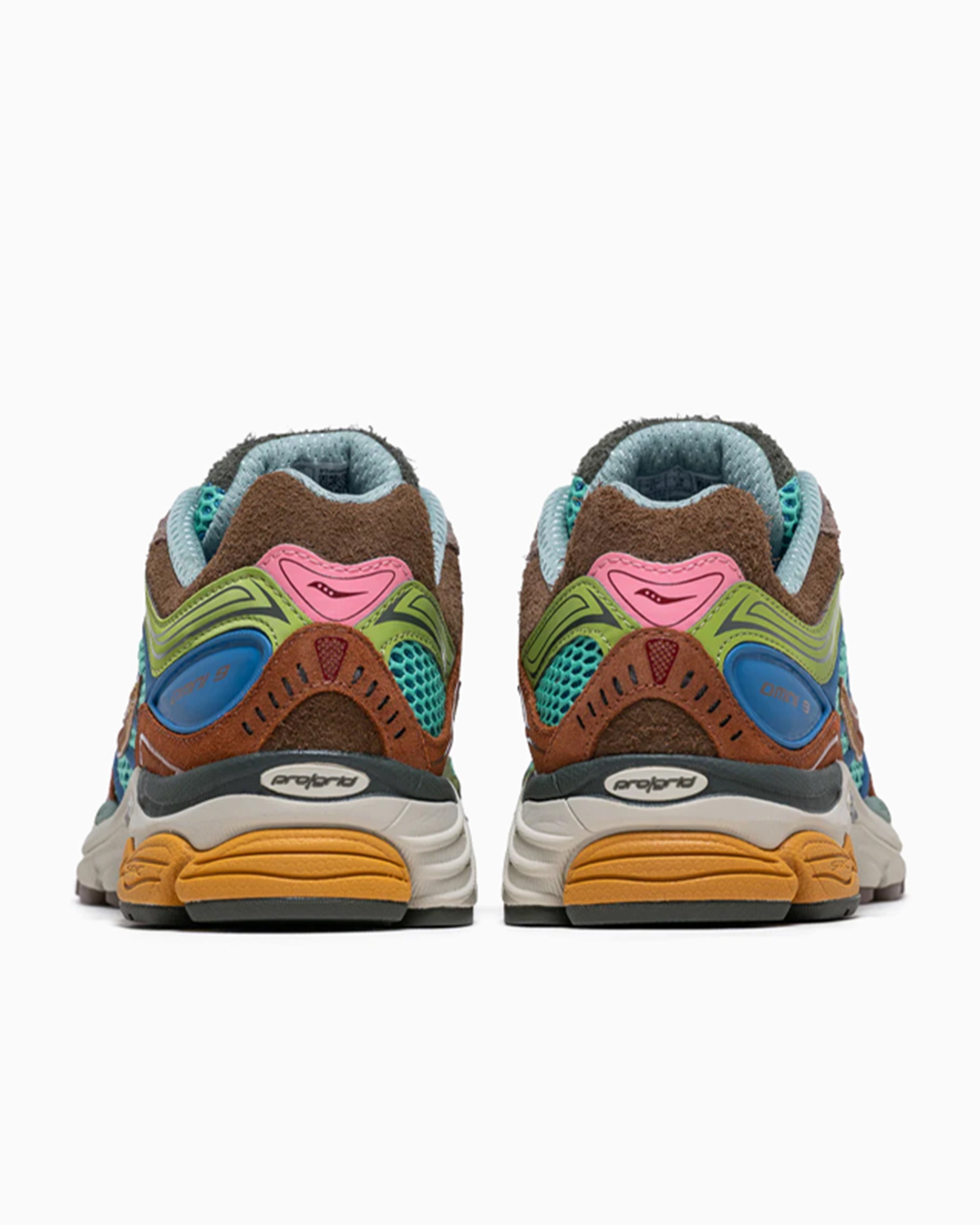 Sneakers Saucony x Sneakers Politics Progrid OMNI 9 "Sportsman's Paradise" - S71032-1