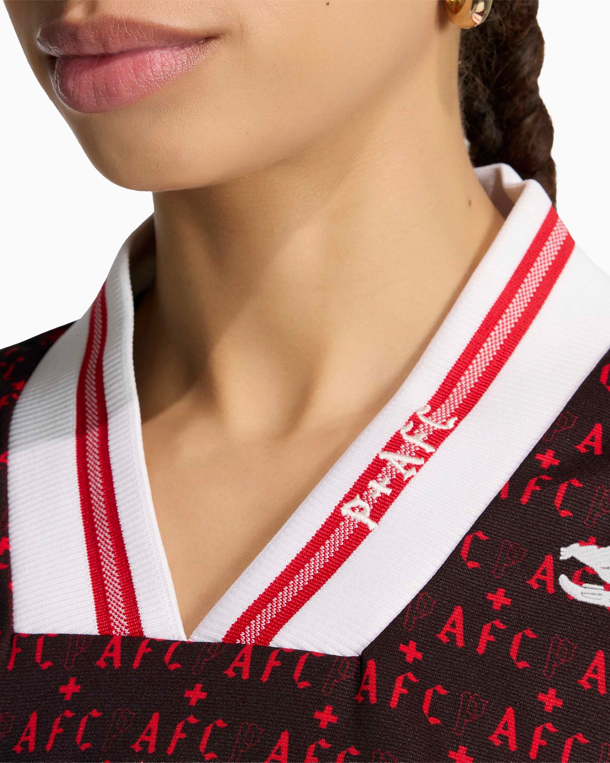 T-Shirts adidas Originals x Arsenal FC x Places+Faces 25/26 Logo Crop Women's Jersey T-Shirt - KC1214