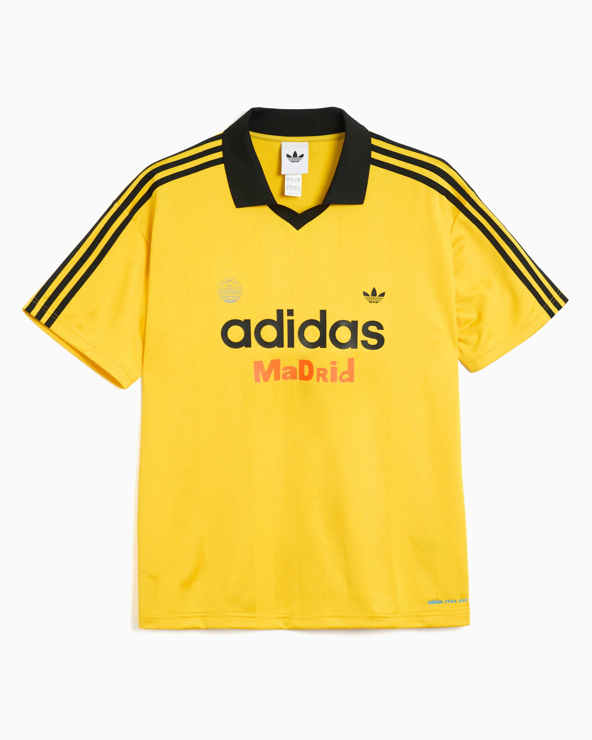 T-Shirts adidas Originals x Bad Bunny DtMF Tour Merch "Madrid" Graphic Relaxed Men's Jersey T-Shirt - LH0437