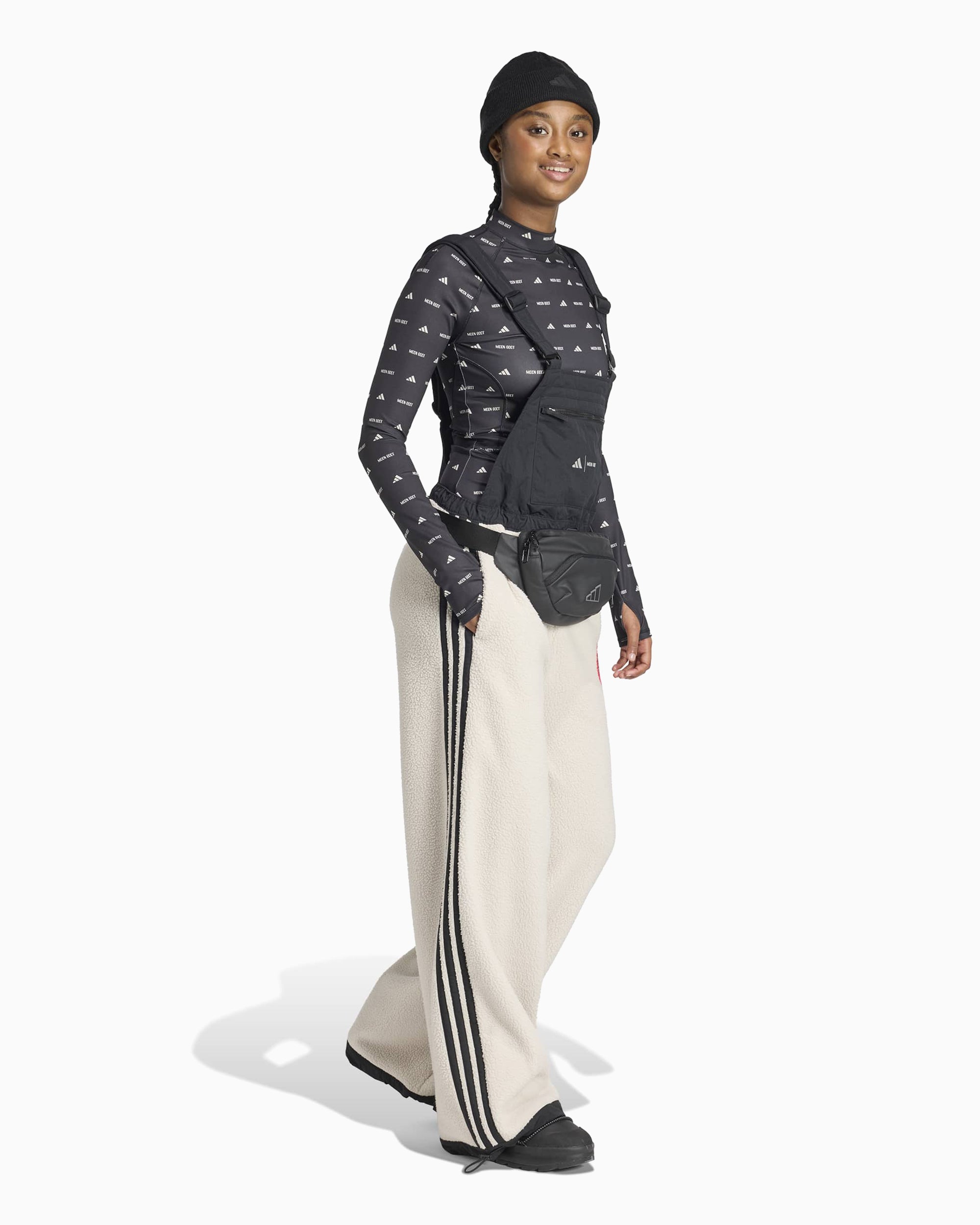 T-Shirts adidas Originals x Moon Boot Logo Long-Sleeved Slim Women's T-Shirt - JM6507