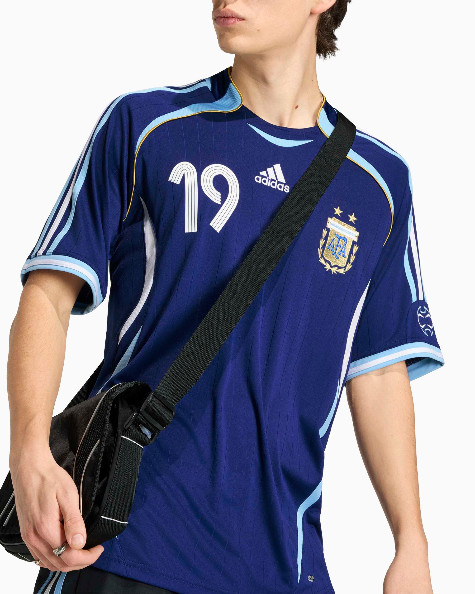 T-Shirts Jersey 2ª equipación adidas Performance Argentina 2006 Messi Men's T-Shirt - JN3709