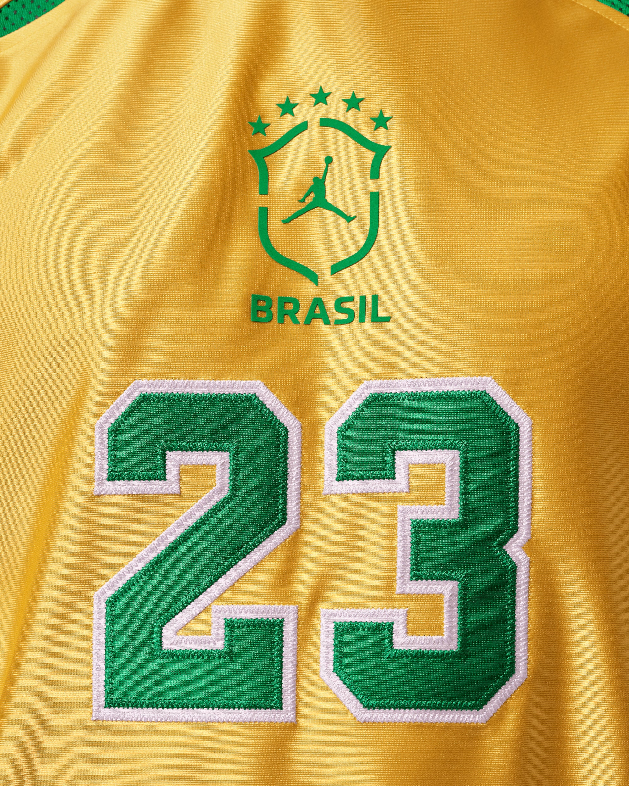T-Shirts Jordan Brasil Goalkeeper Logo Long-Sleeved Relaxed Men's Jersey T-Shirt - IF3900-741