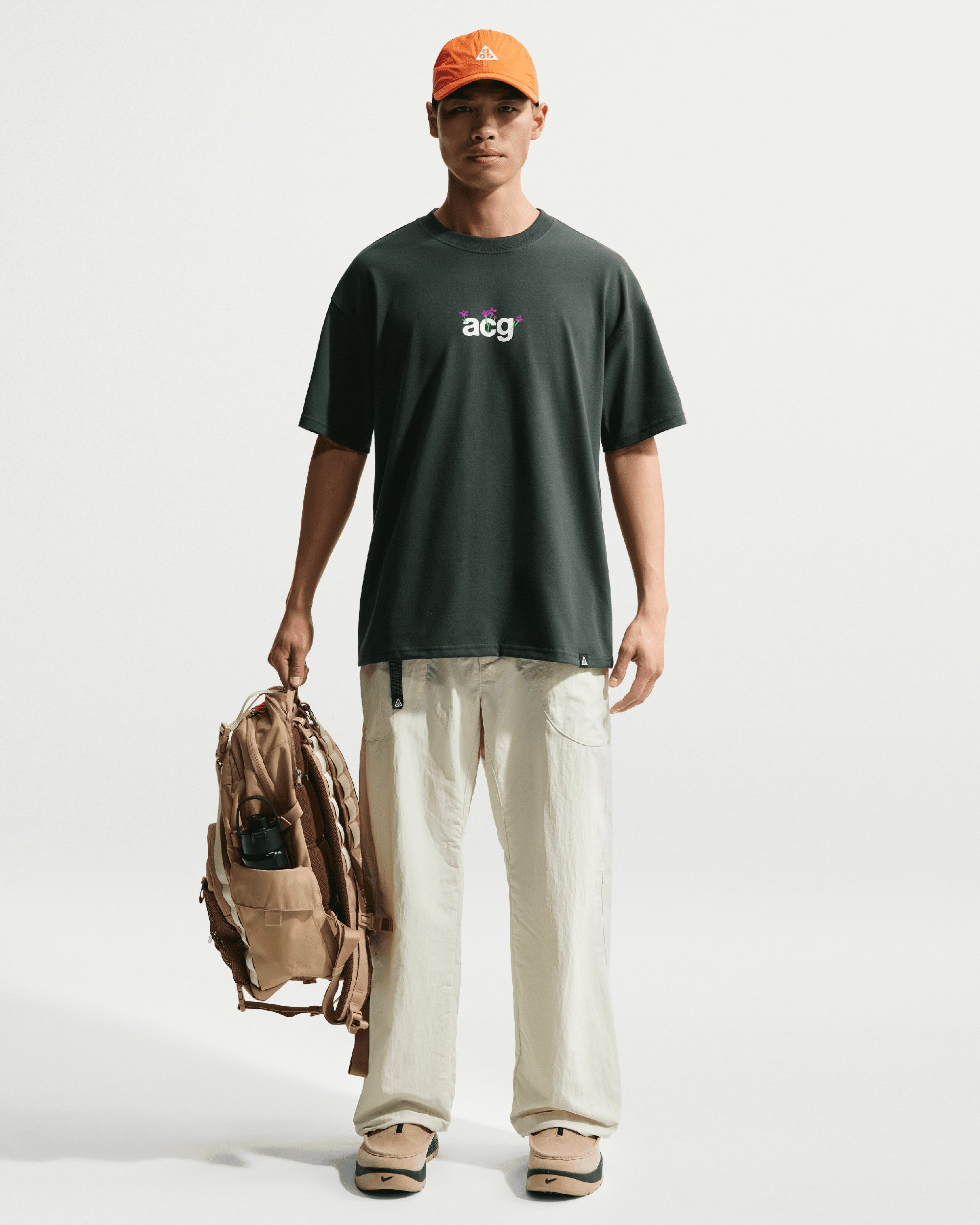 T-Shirts Nike ACG Dri-FIT "Camp Meadows" Graphic Relaxed Men's T-Shirt - IH1324-317