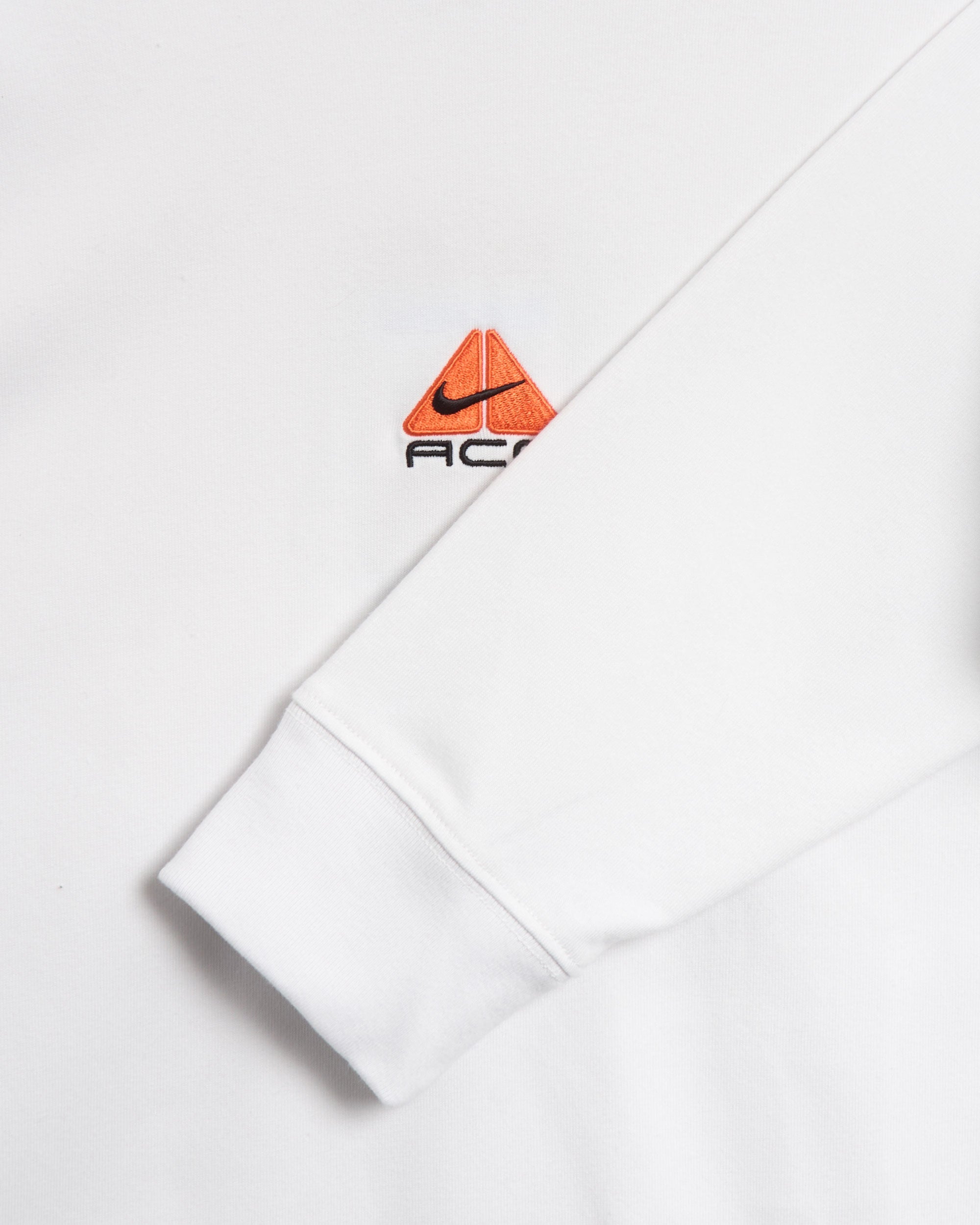 T-Shirts Nike ACG "Lungs" Men's Long Sleeve T-Shirt Relaxed Men's T-Shirt - DR7753-121