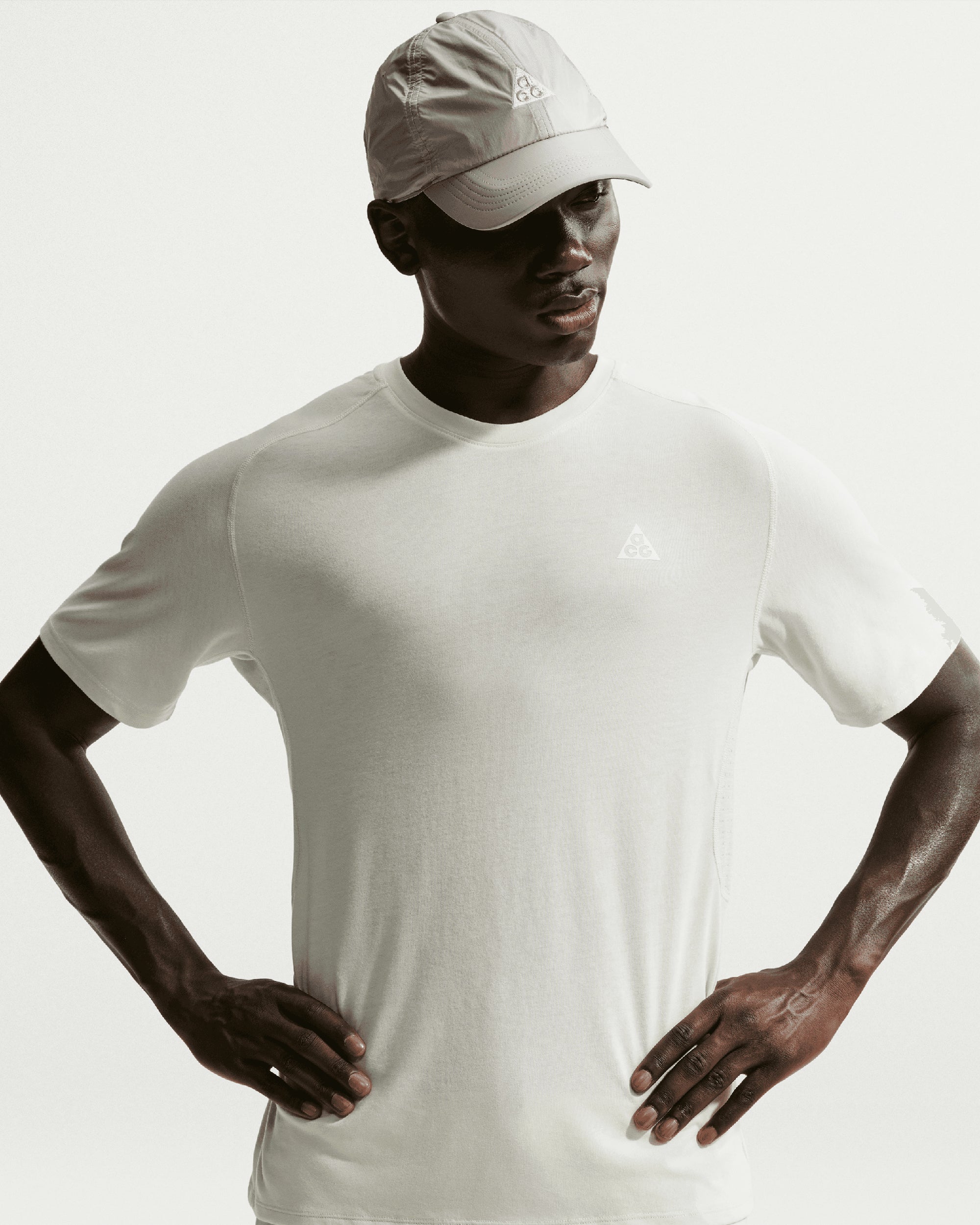 T-Shirts Nike ACG Running Dri-FIT "Solar Chase" Men's T-Shirt - IO9677-020