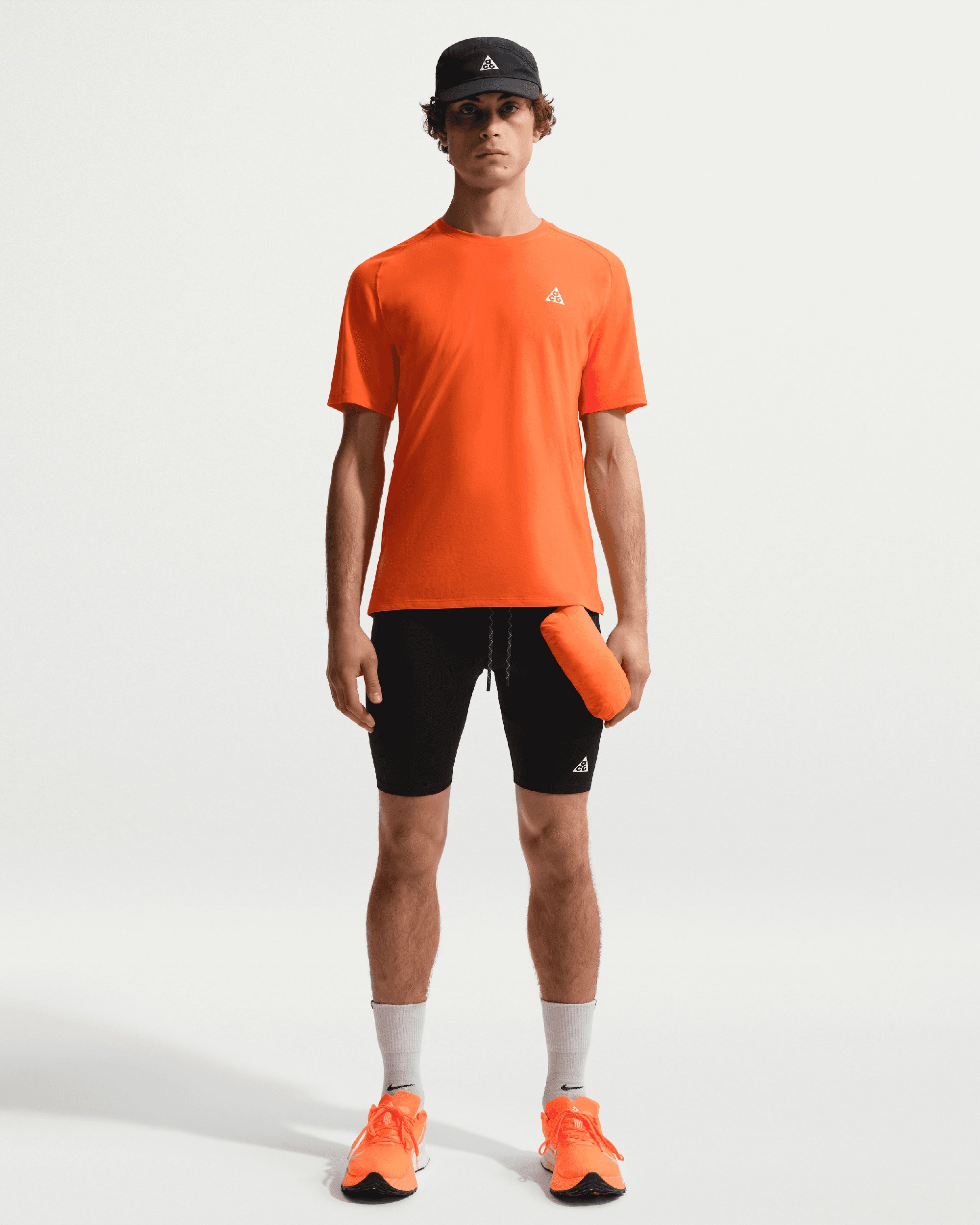 T-Shirts Nike ACG Running Dri-FIT "Solar Chase" Men's T-Shirt - IO9677-819