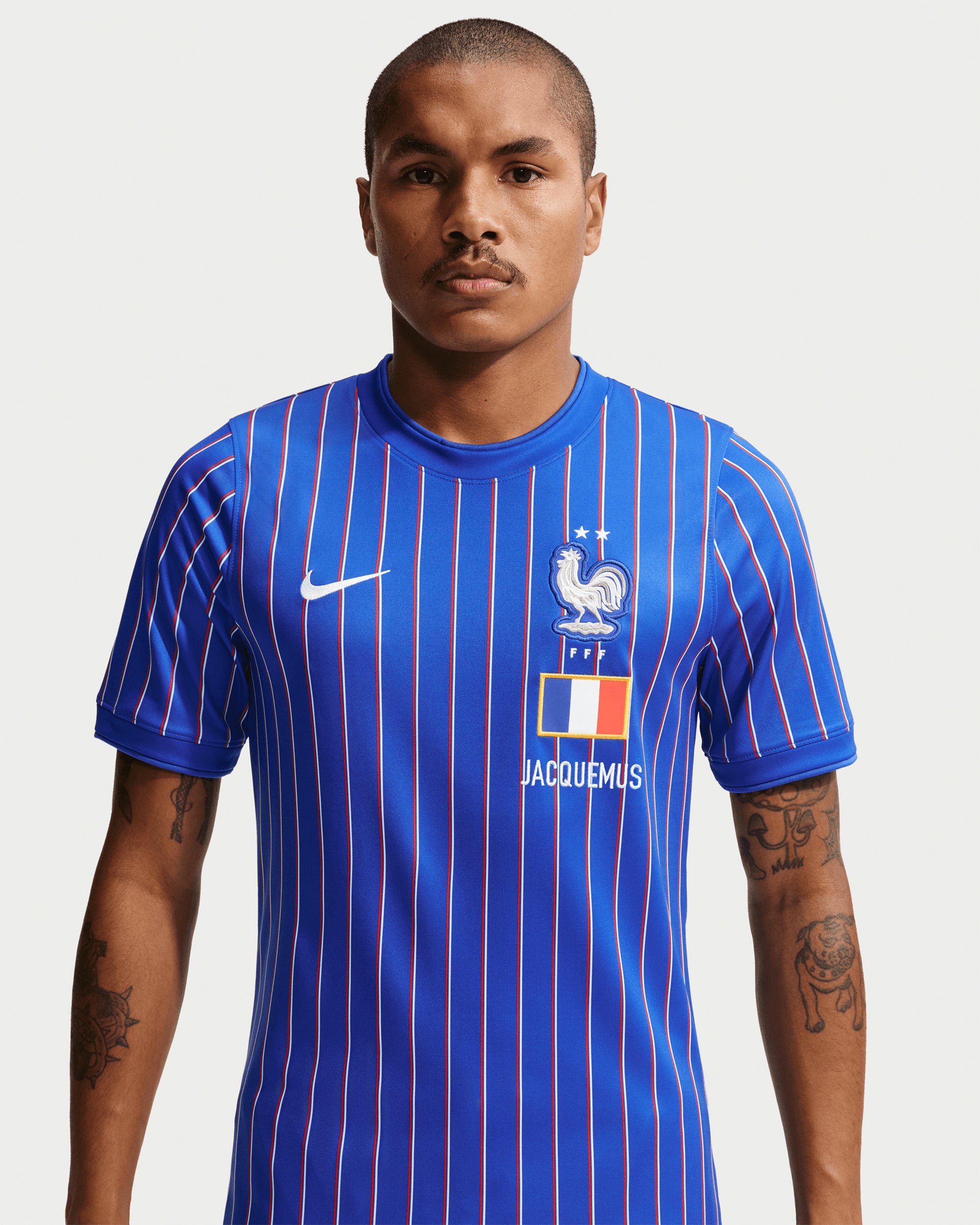 NIKE JACQUEMUS France サッカーシャツ Nike x Équipe de France x Jacquemus Herren-Jersey T-Shirt